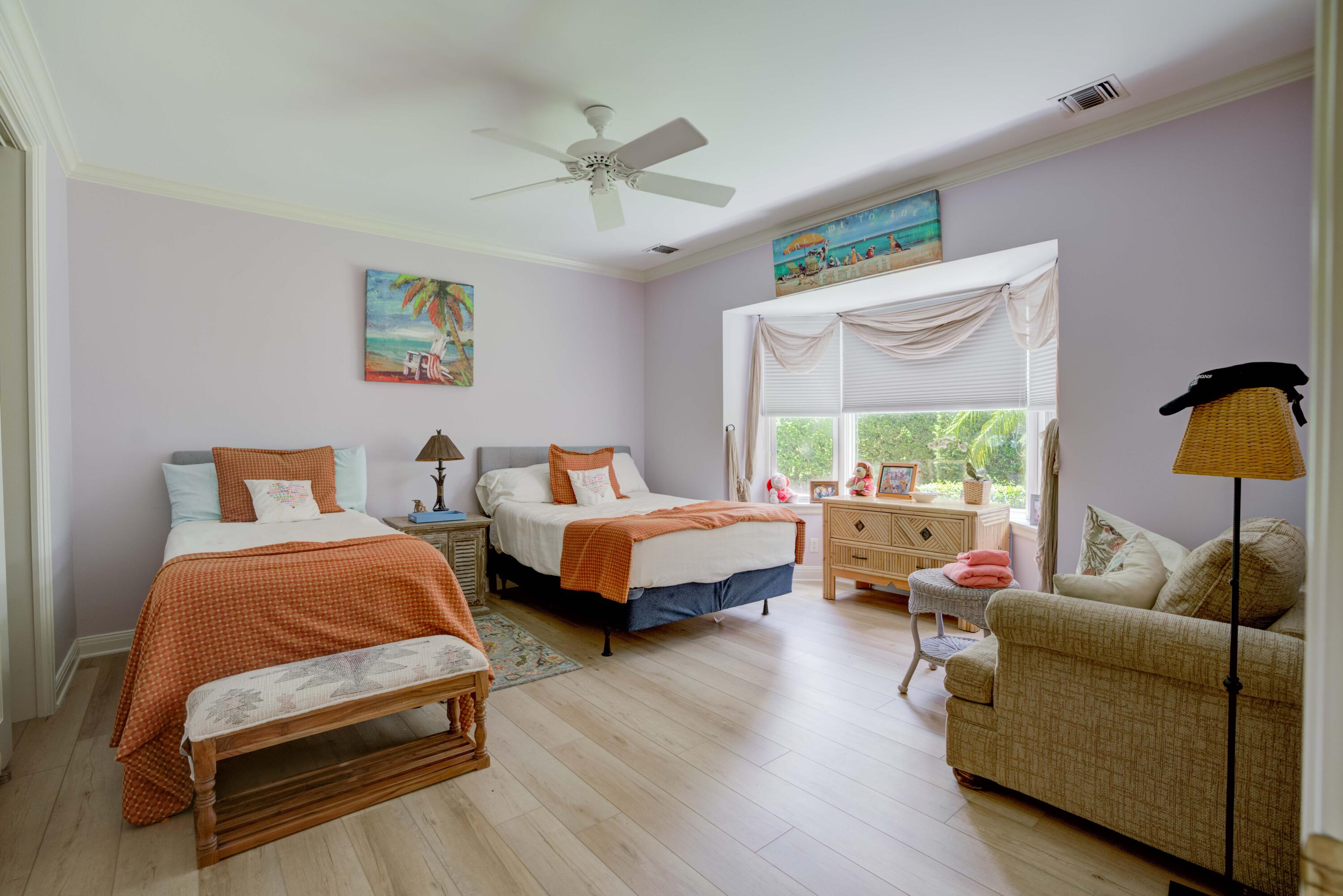 JUPITER HILLS VILLAGE PHA - Residential