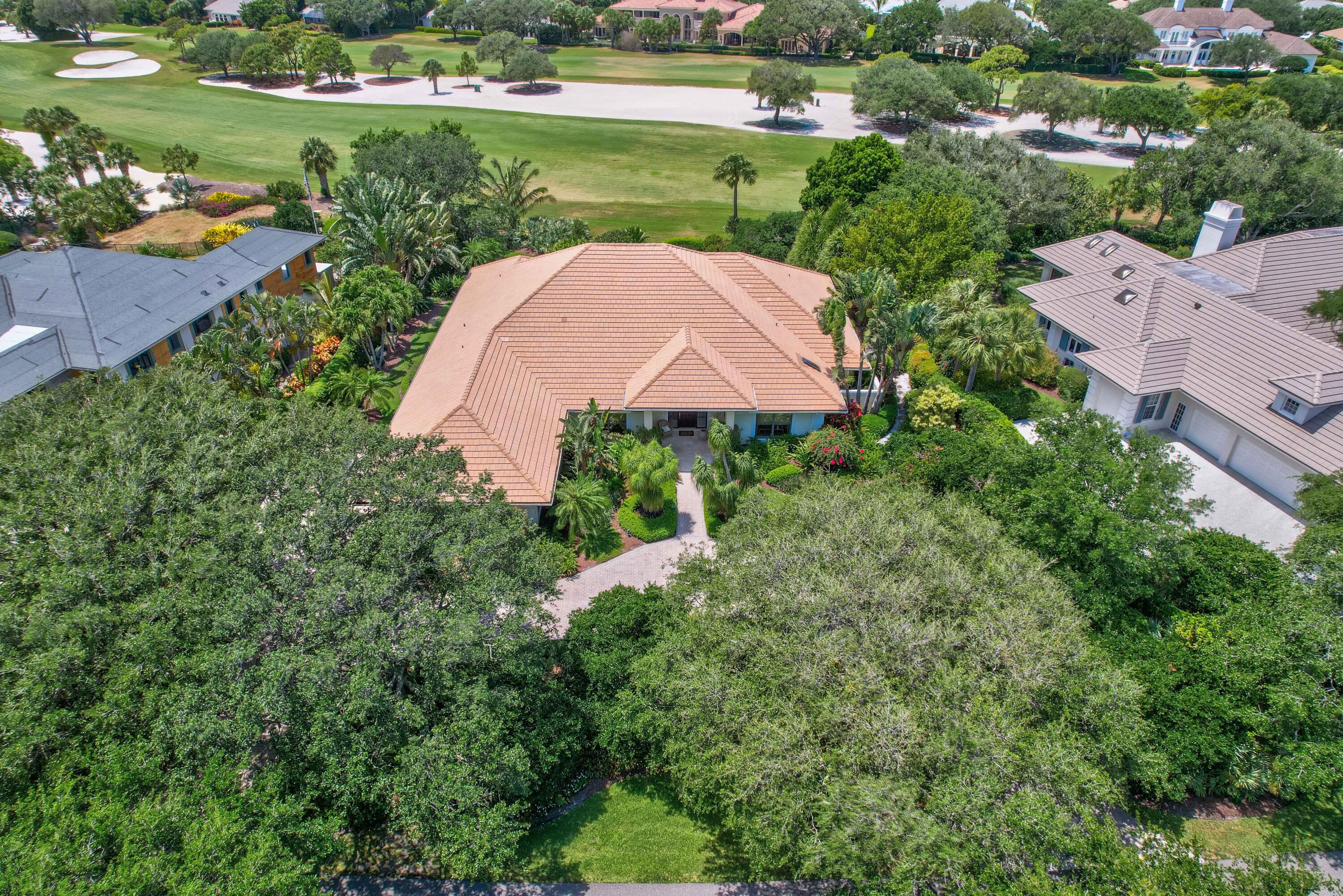 JUPITER HILLS VILLAGE PHA - Residential