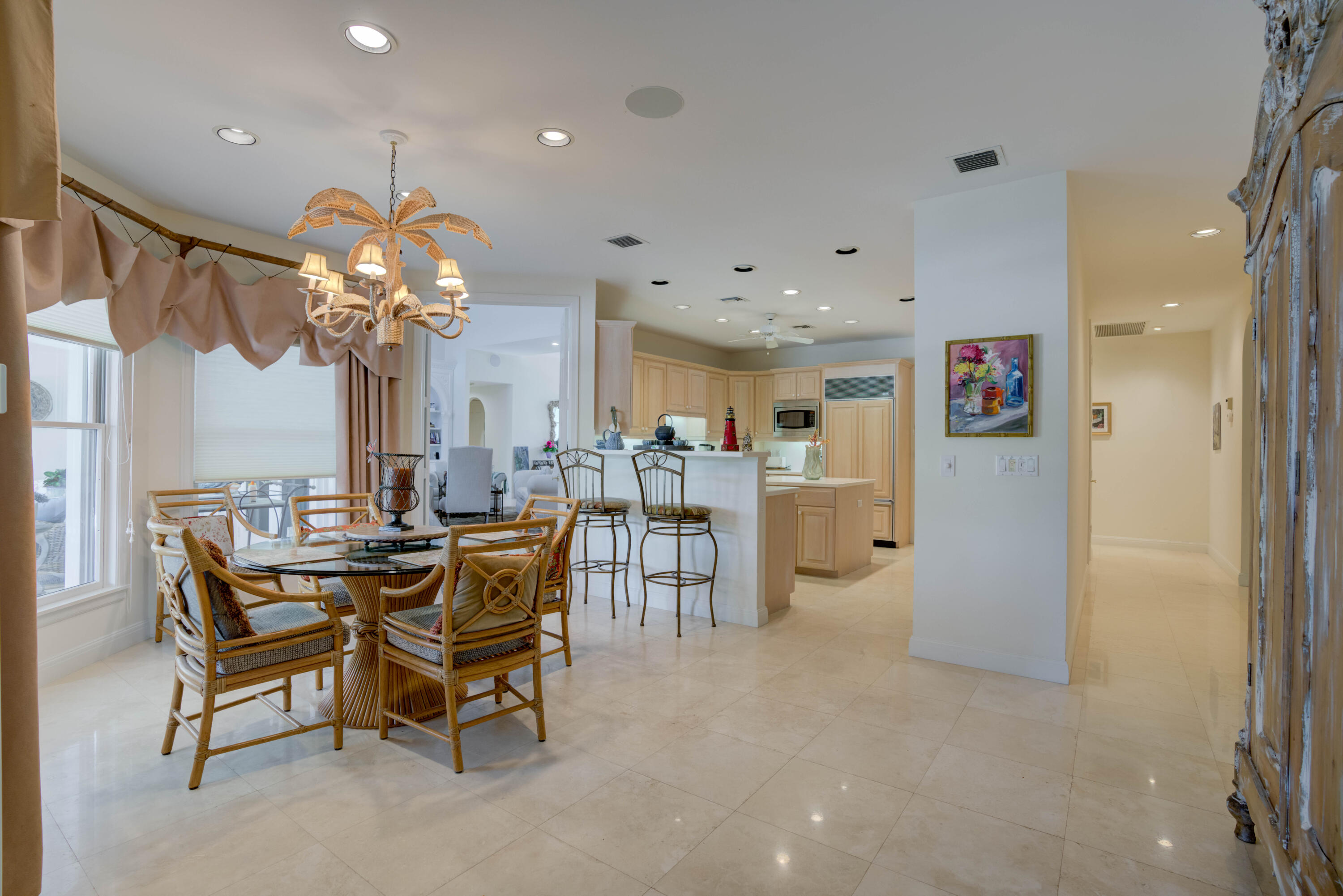 JUPITER HILLS VILLAGE PHA - Residential