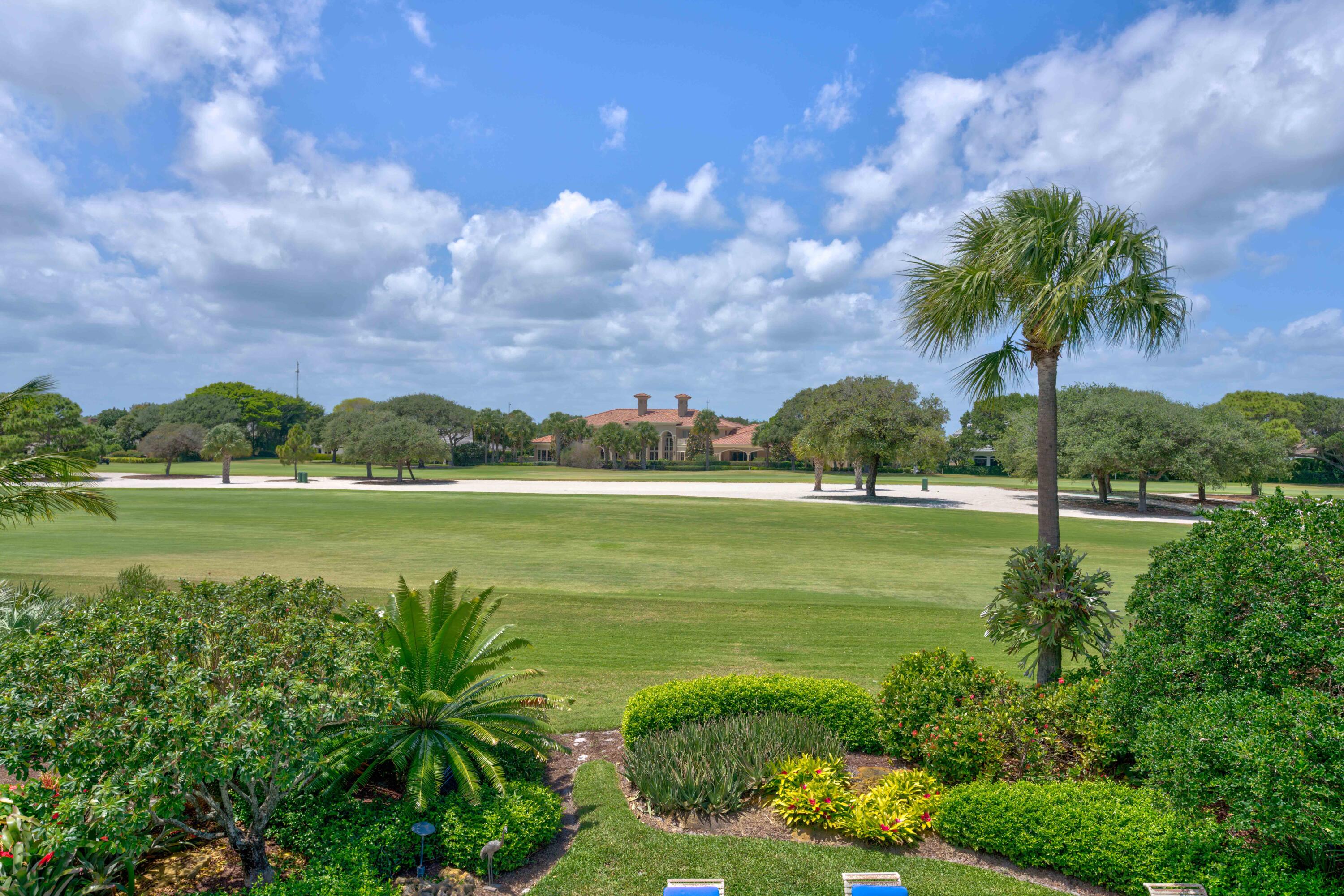 JUPITER HILLS VILLAGE PHA - Residential