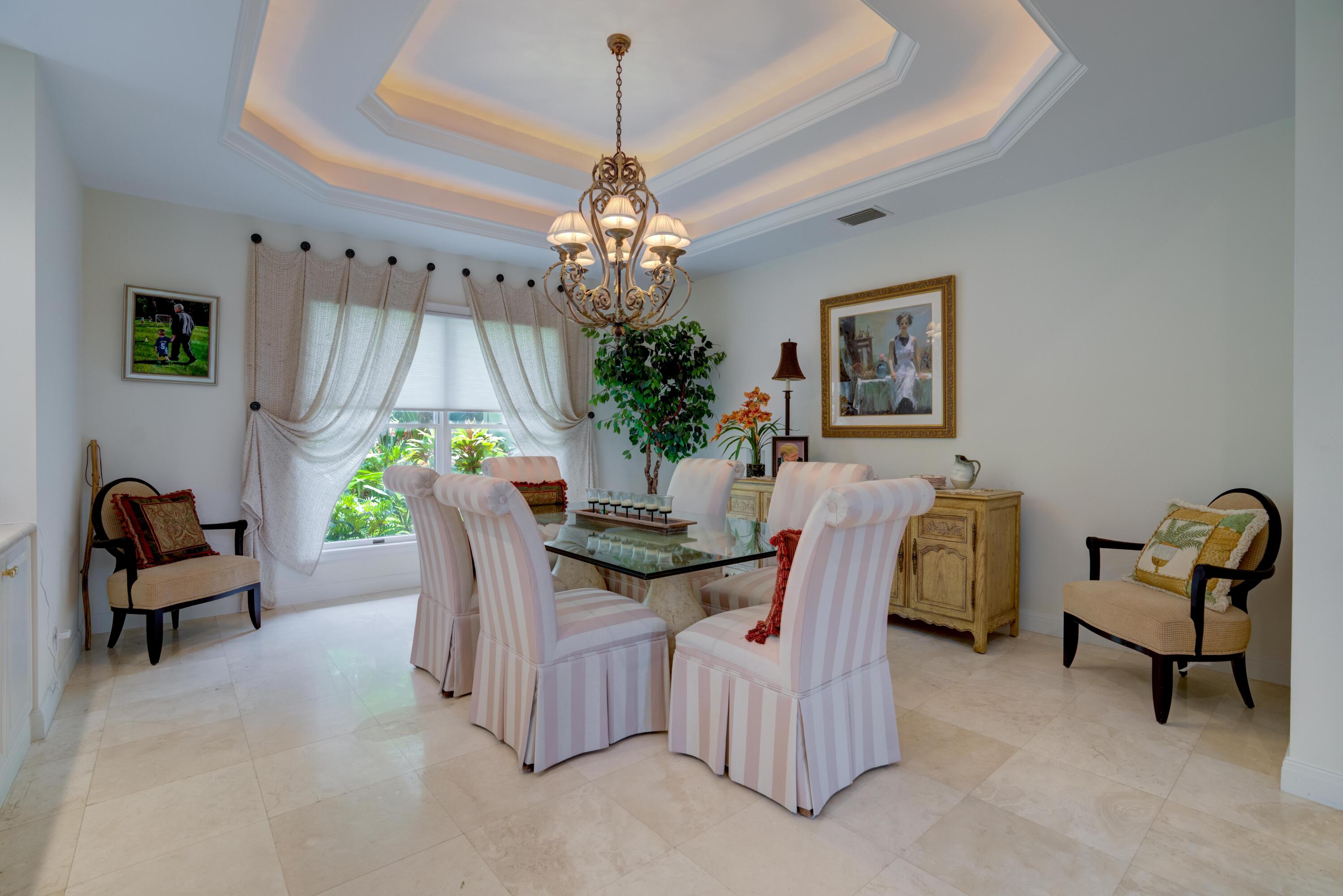 JUPITER HILLS VILLAGE PHA - Residential