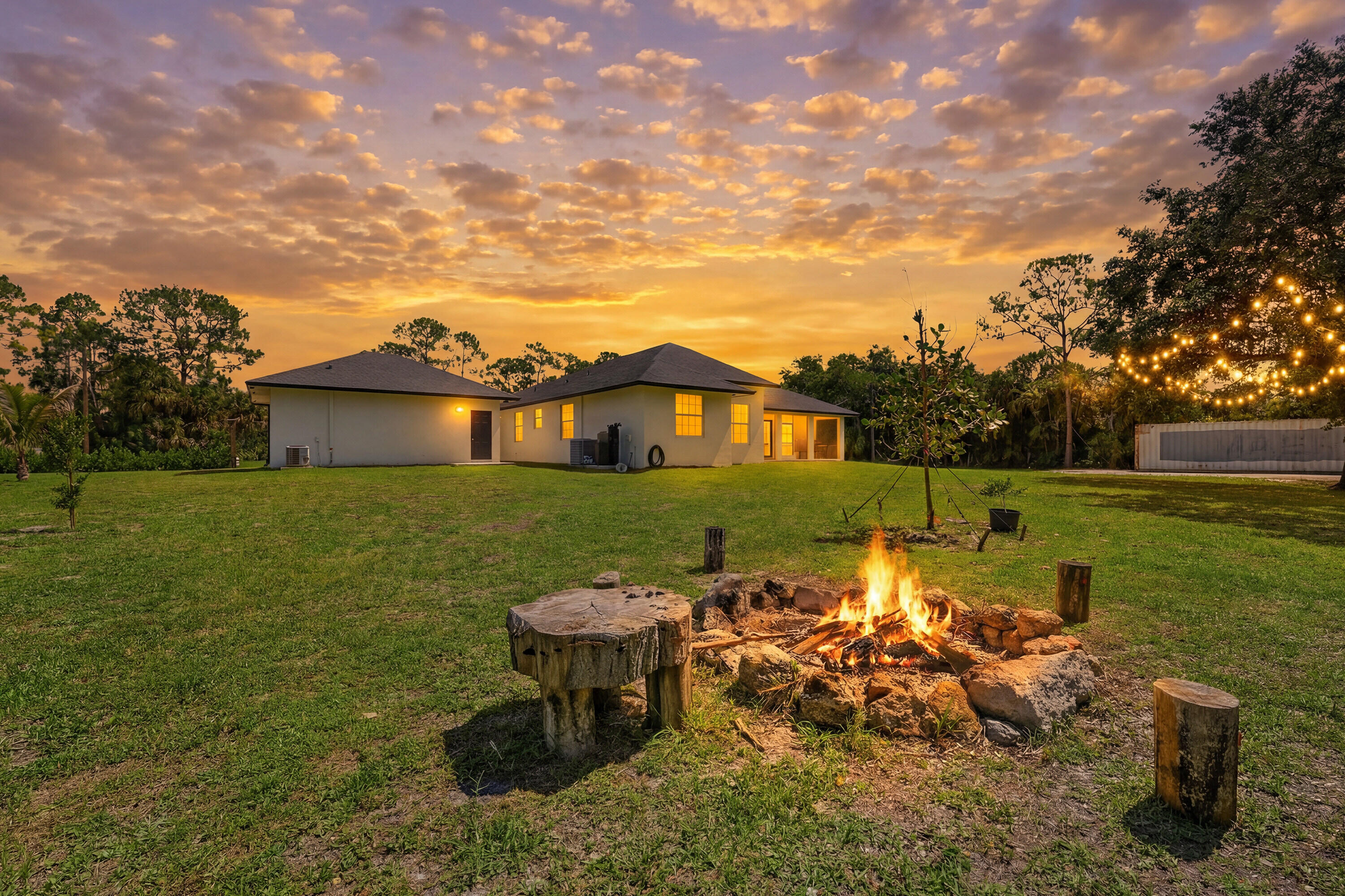 ACREAGE - Residential