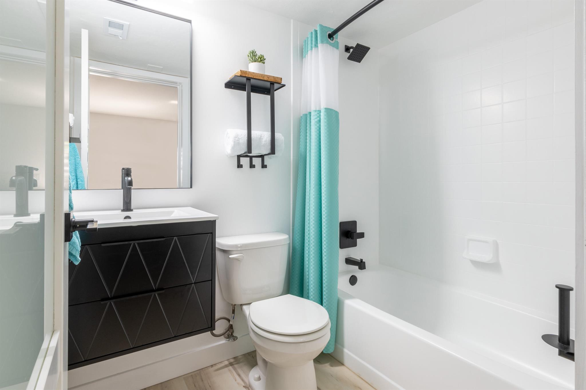 OCEAN HARBOUR CONDOMINIUM - Residential
