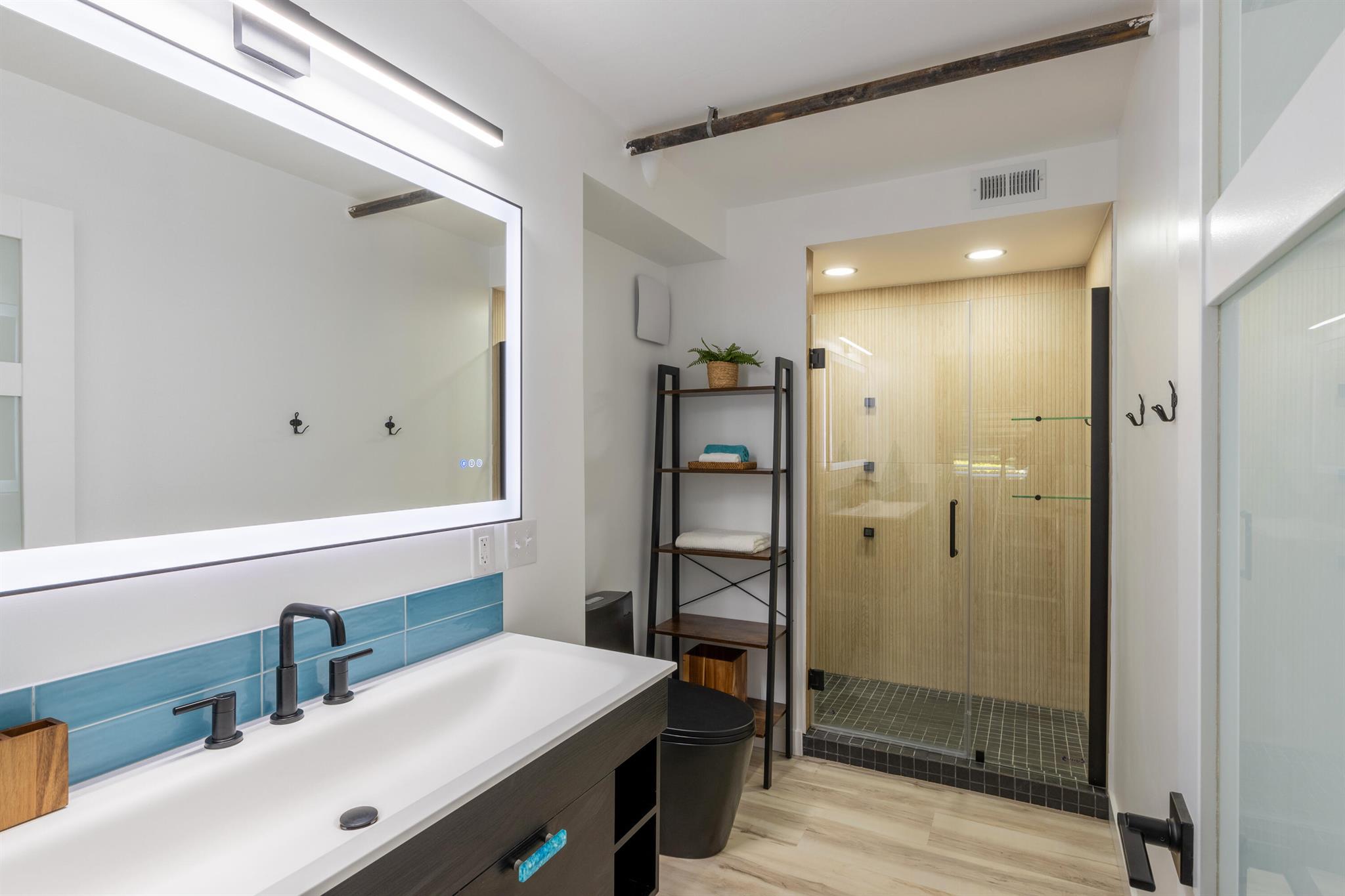 OCEAN HARBOUR CONDOMINIUM - Residential