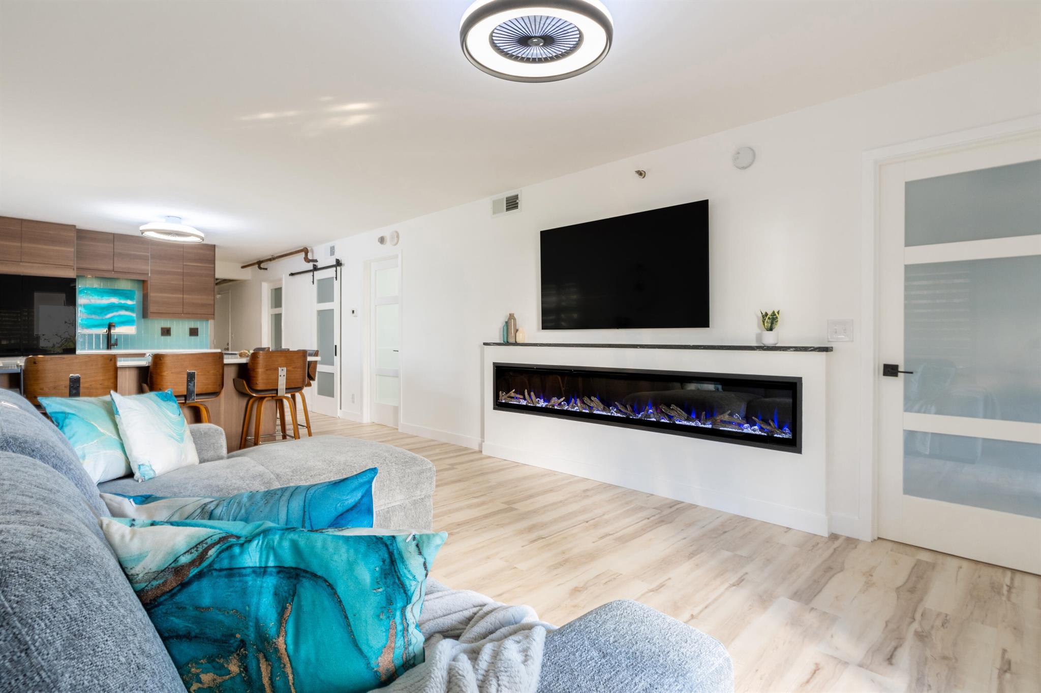 OCEAN HARBOUR CONDOMINIUM - Residential