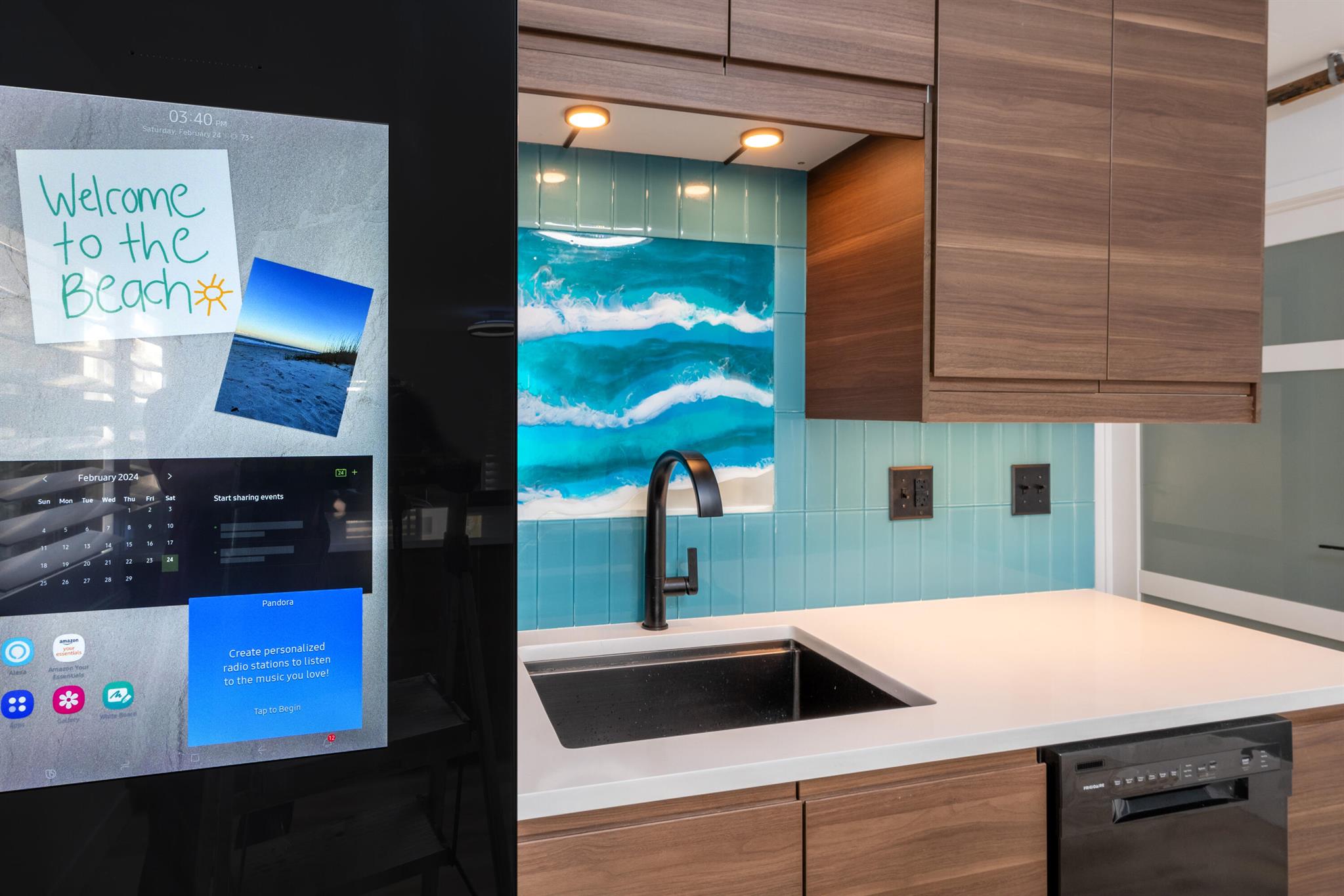 OCEAN HARBOUR CONDOMINIUM - Residential