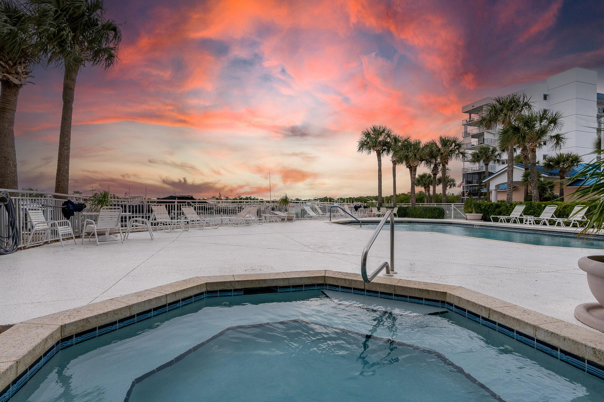 OCEAN HARBOUR CONDOMINIUM - Residential