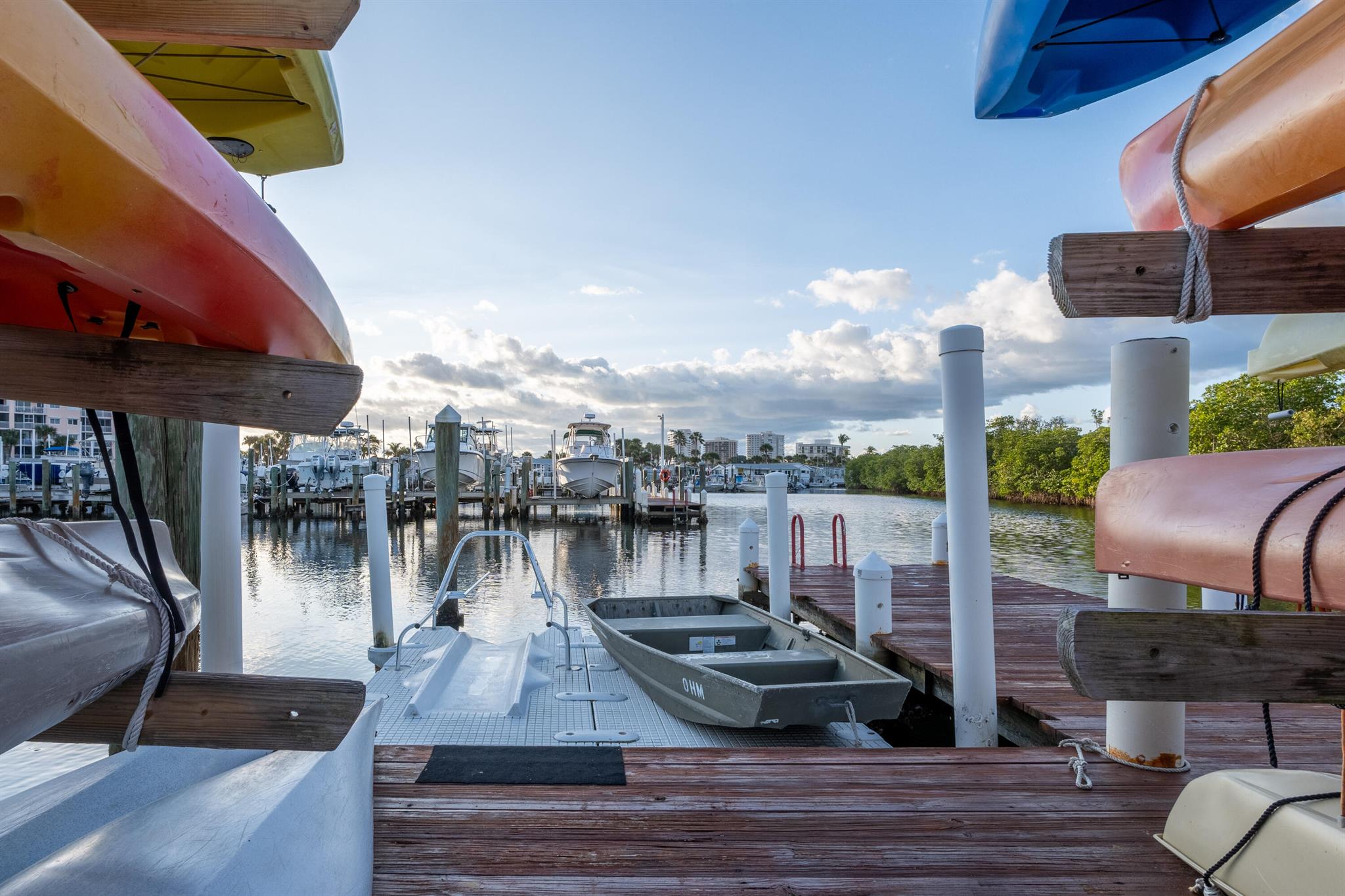 OCEAN HARBOUR CONDOMINIUM - Residential