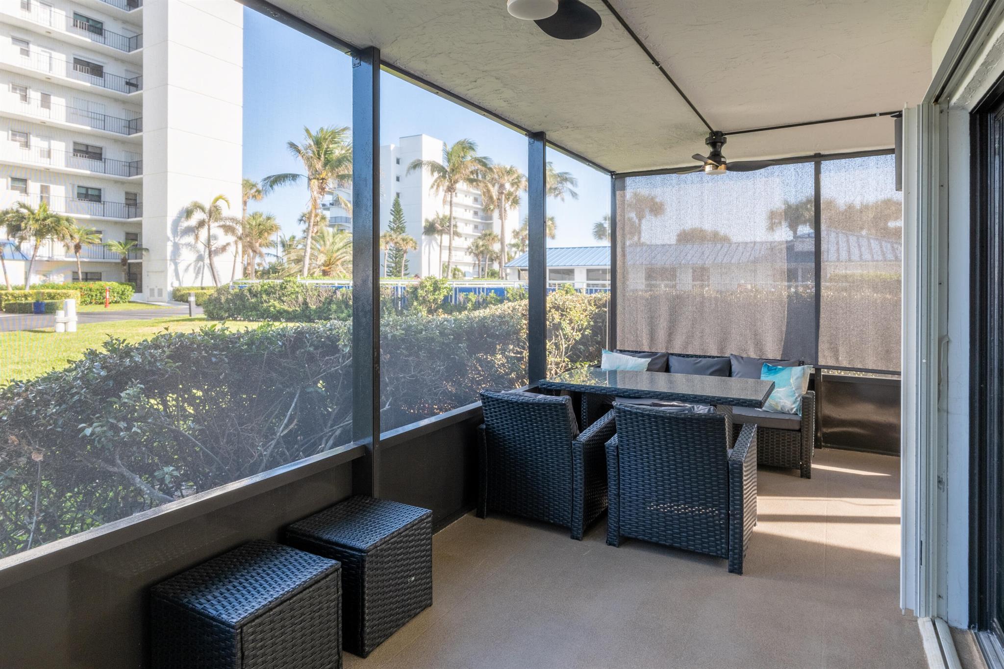 OCEAN HARBOUR CONDOMINIUM - Residential