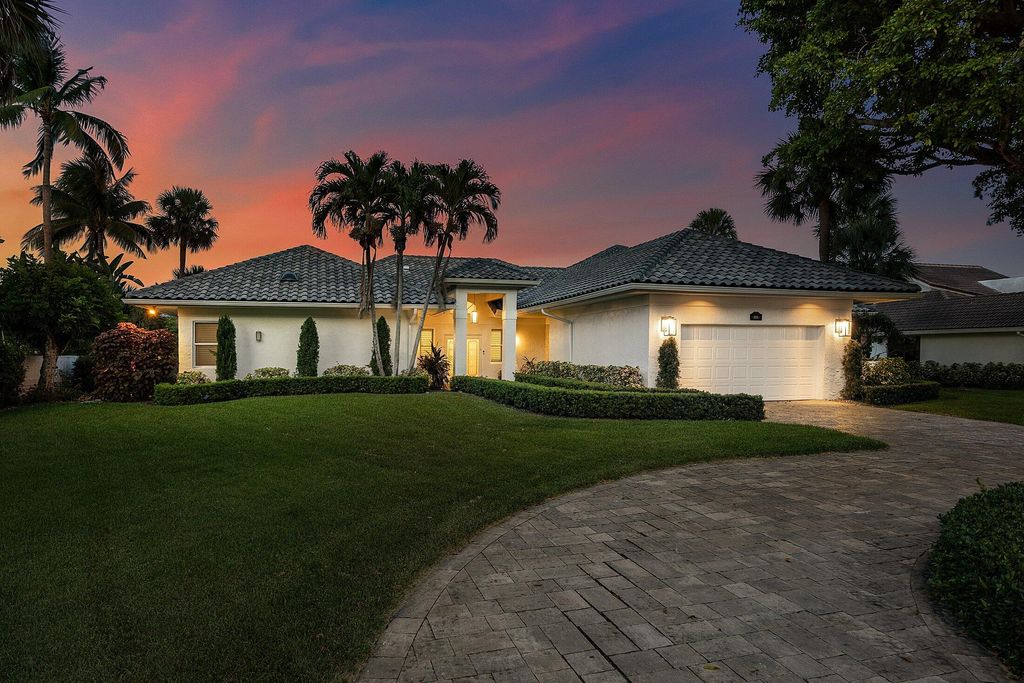 Photo of 1920 SW 9th Street, Boca Raton, FL 33486 (MLS # R11109769)