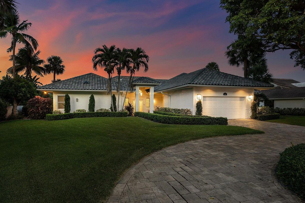 Photo of 1920 SW 9th Street, Boca Raton, FL 33486 (MLS # R11109769)