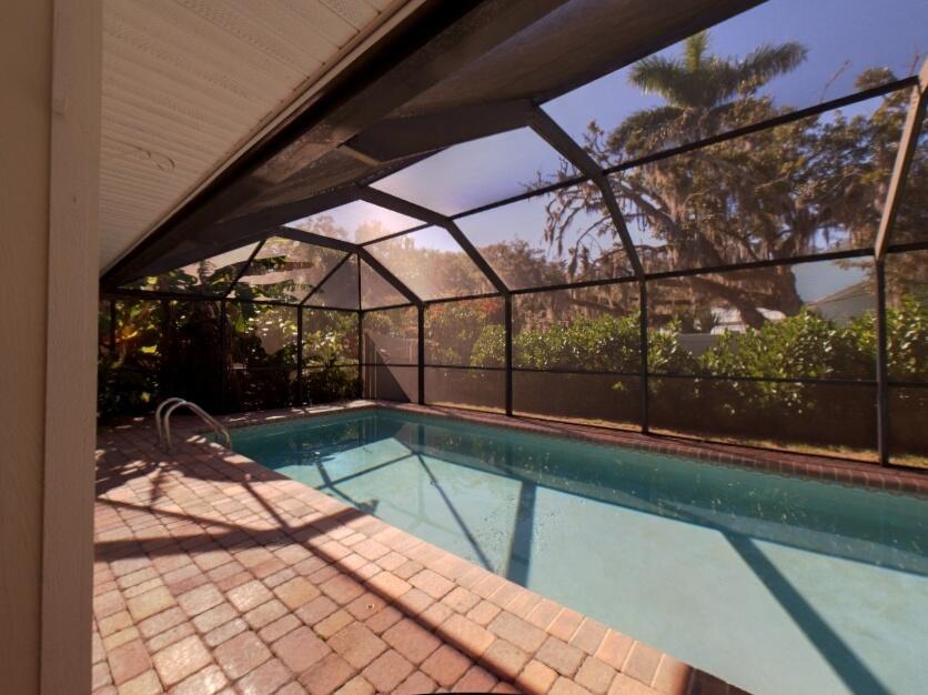 RIVER SHORES ESTATES UNIT - Residential