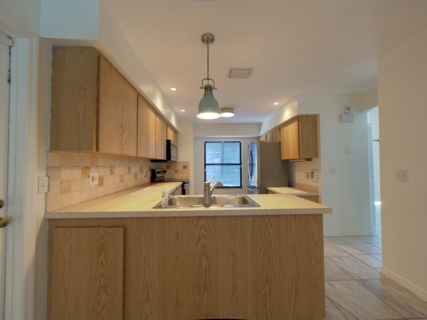 RIVER SHORES ESTATES UNIT - Residential