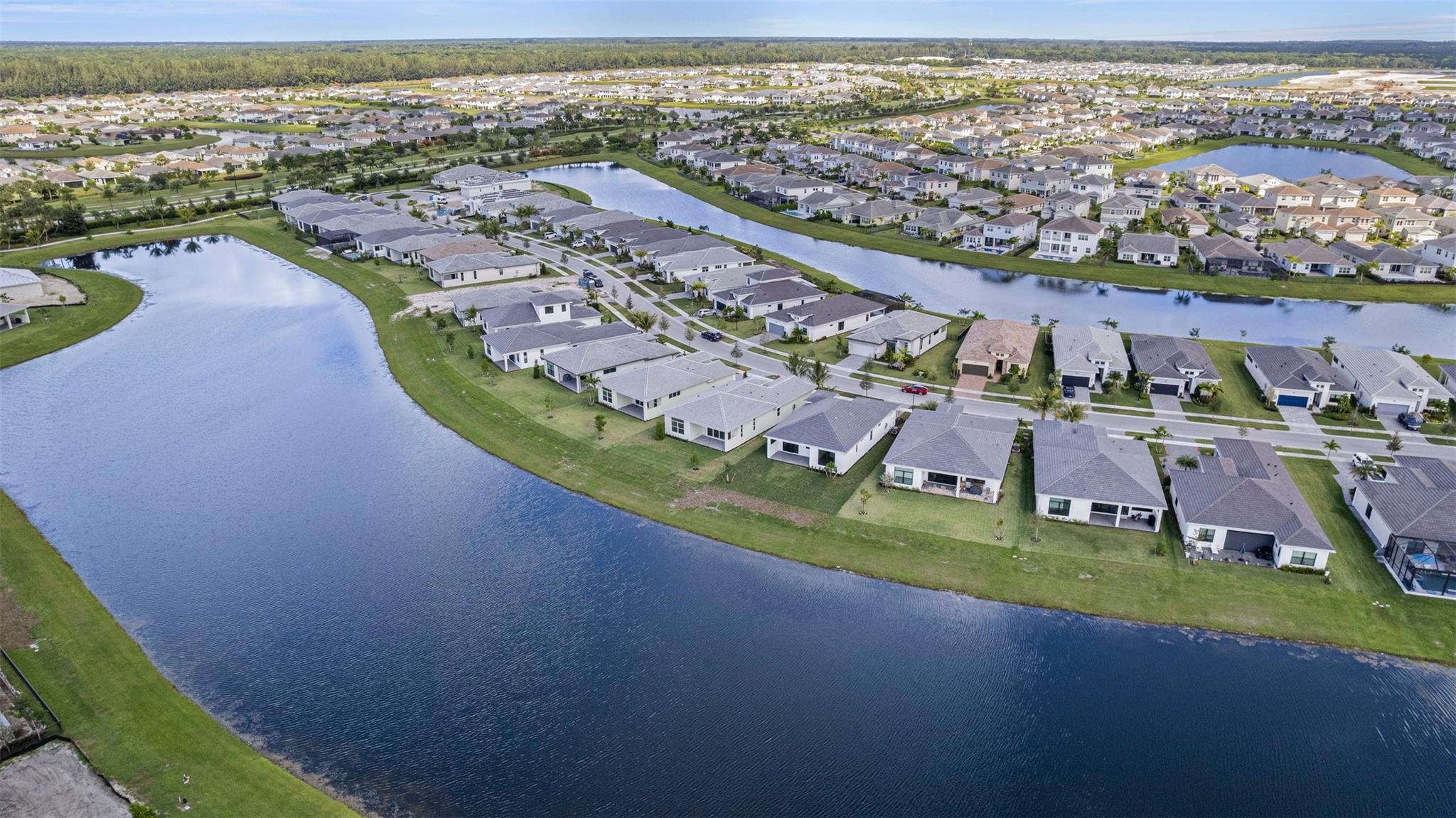 CRESSWIND PALM BEACH - Residential