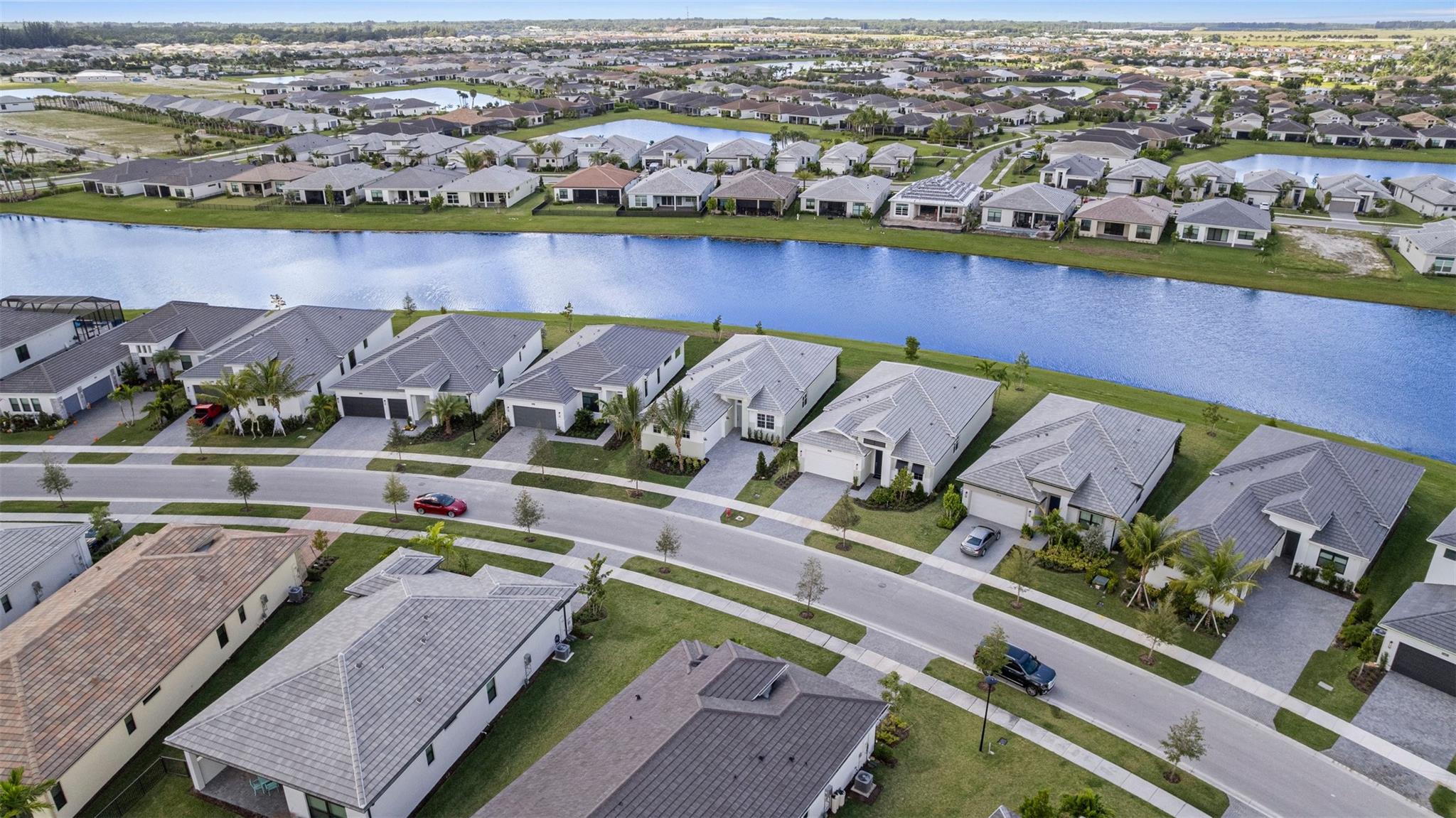 CRESSWIND PALM BEACH - Residential