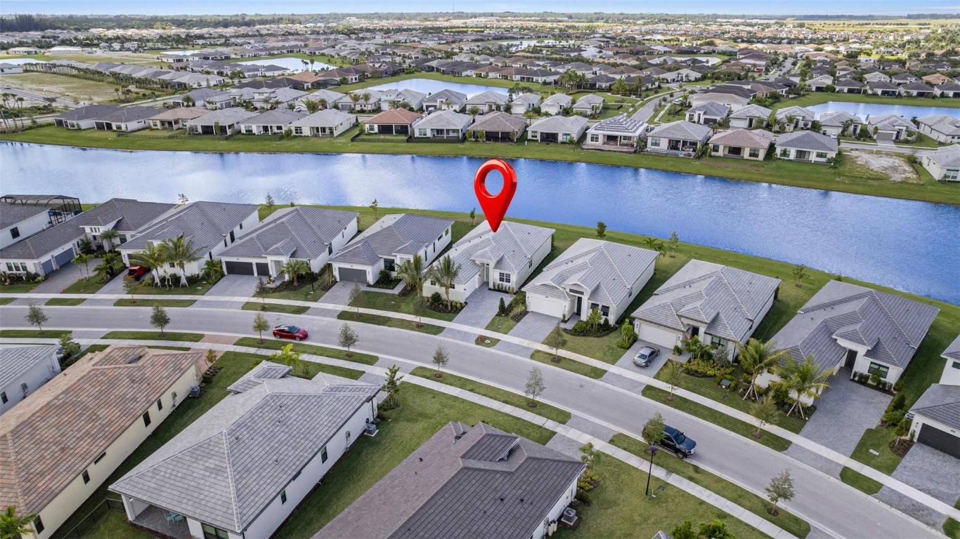 CRESSWIND PALM BEACH - Residential