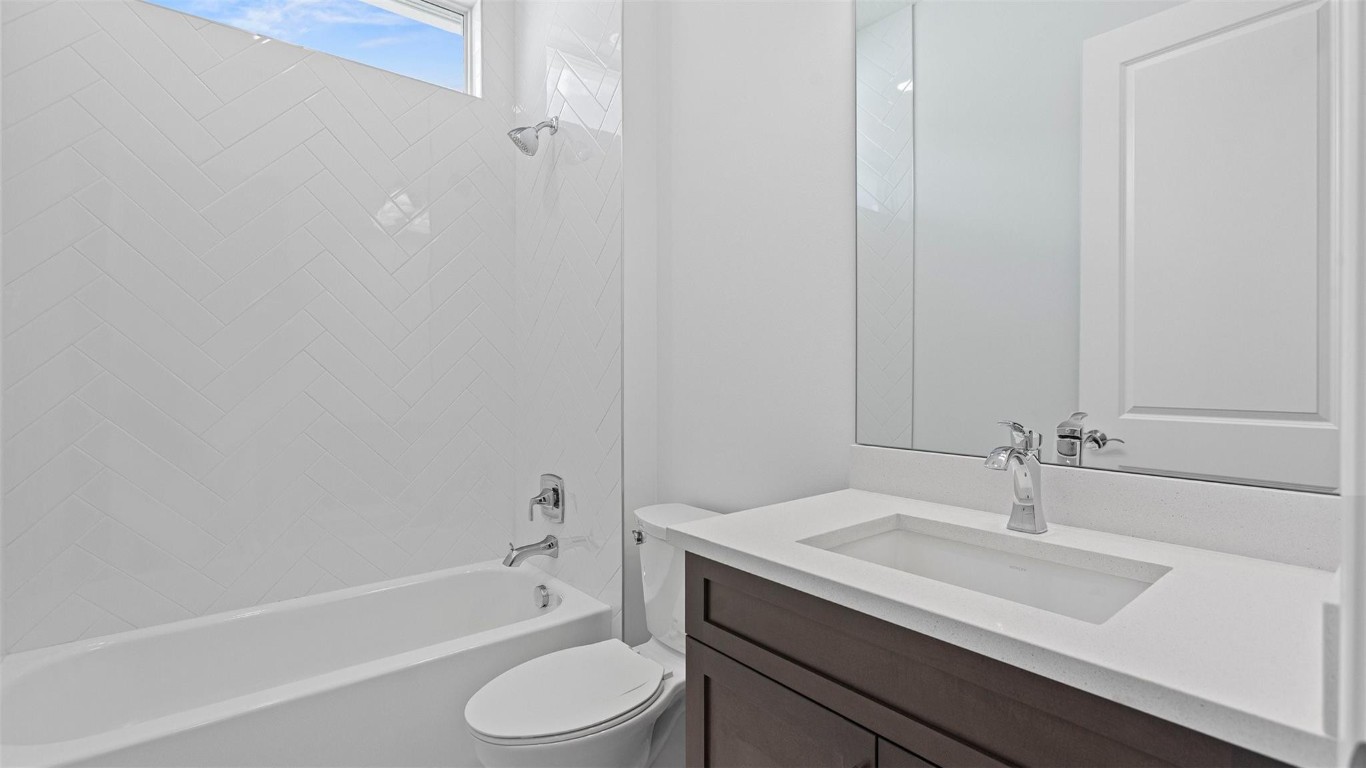 CRESSWIND PALM BEACH - Residential