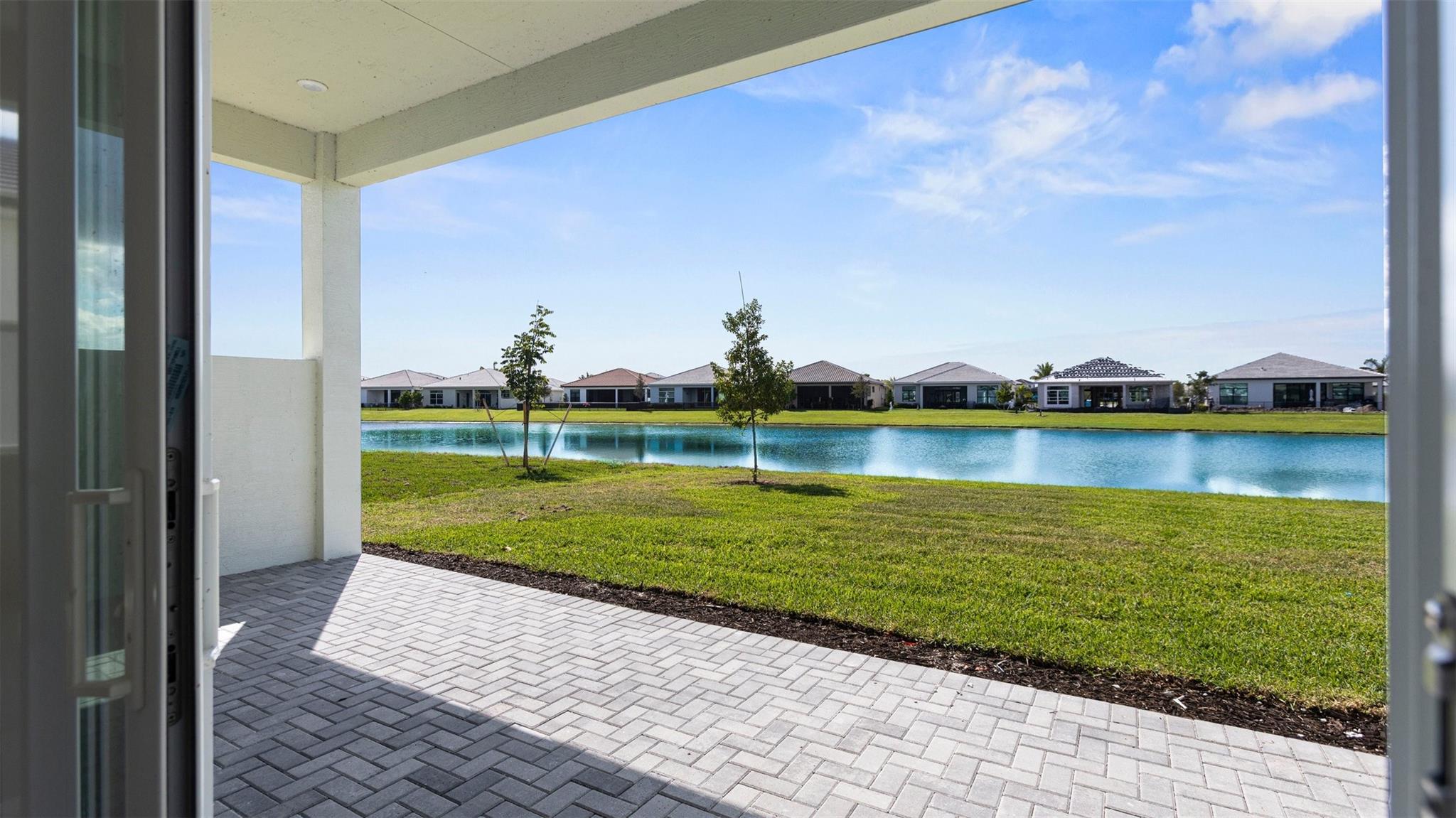 CRESSWIND PALM BEACH - Residential