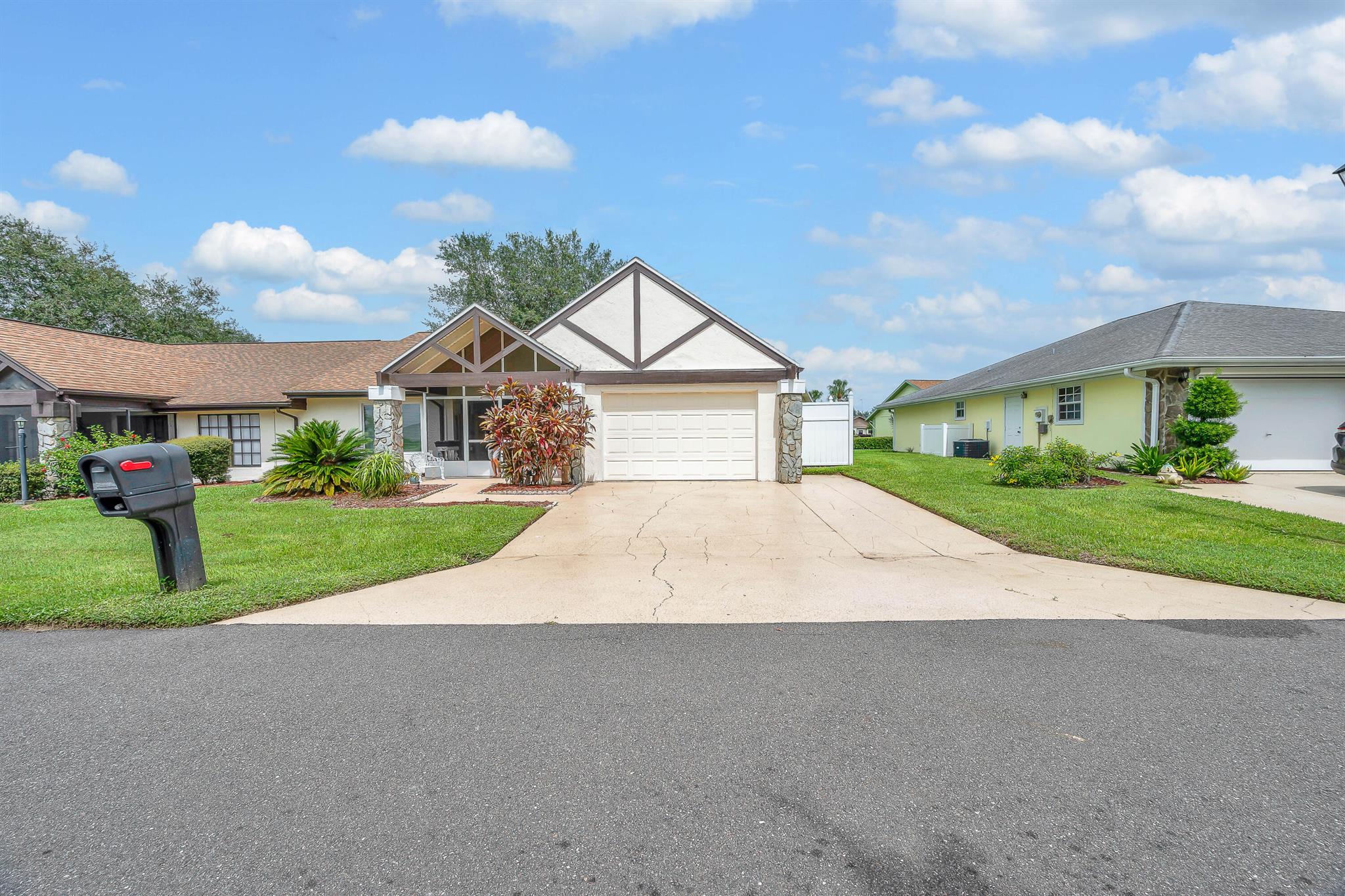 TOMOKA HEIGHTS SEC 3 - Residential