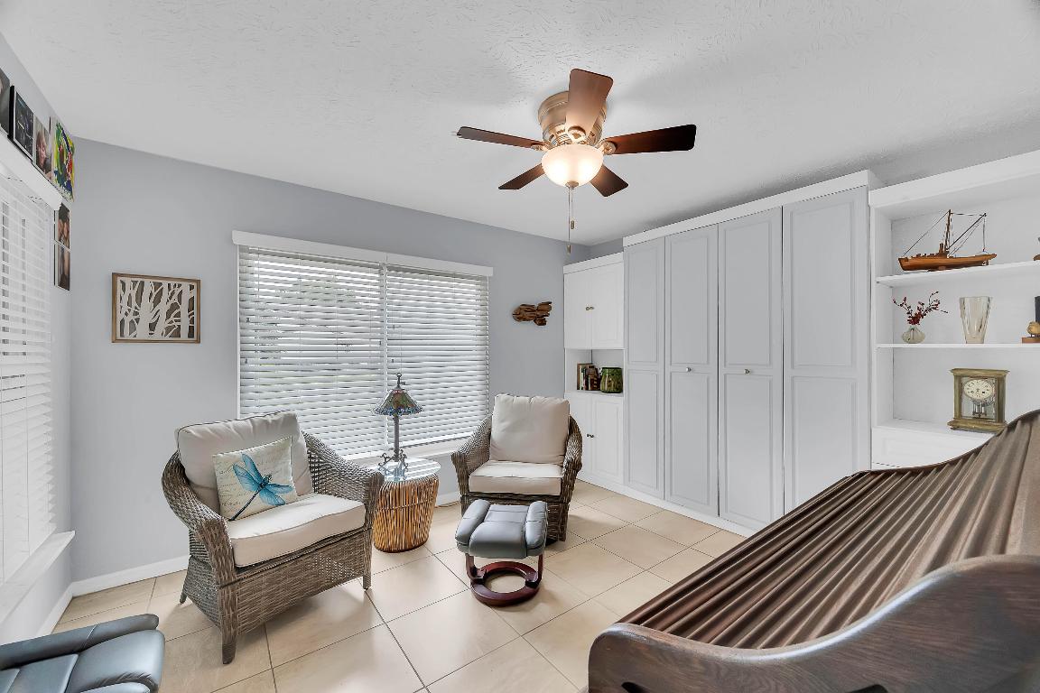 TOMOKA HEIGHTS SEC 3 - Residential