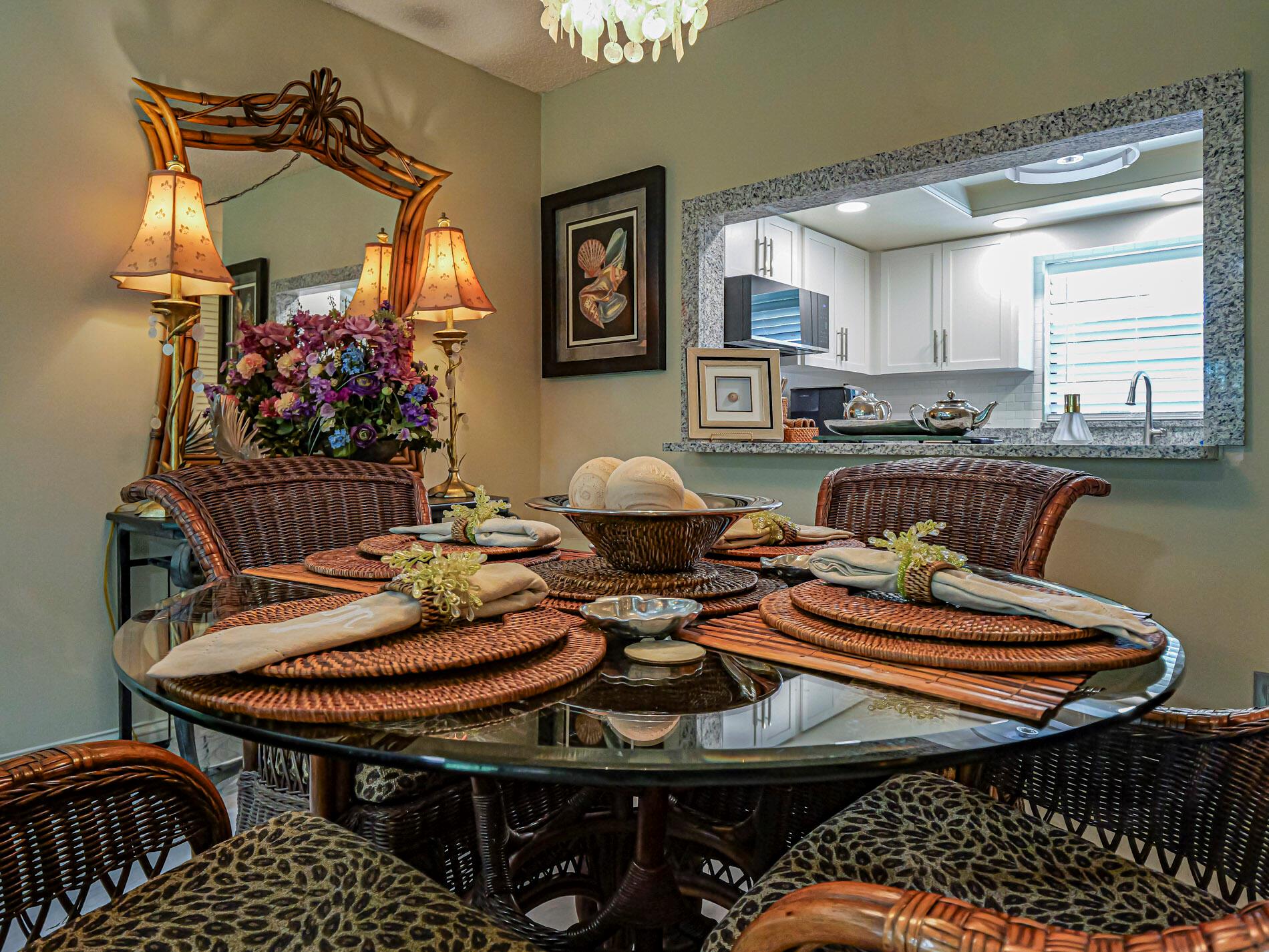 OAK PARK TERRACE UNITS 1- - Residential