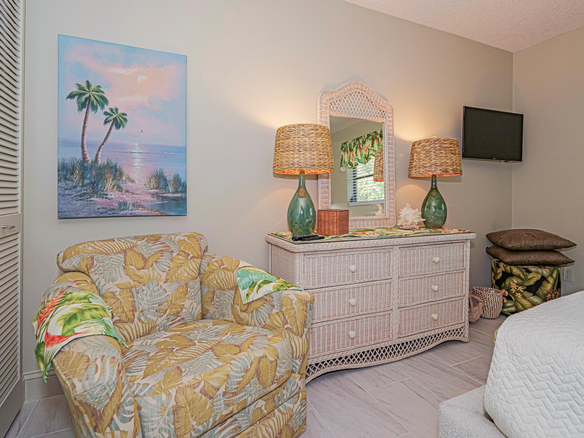 OAK PARK TERRACE UNITS 1- - Residential