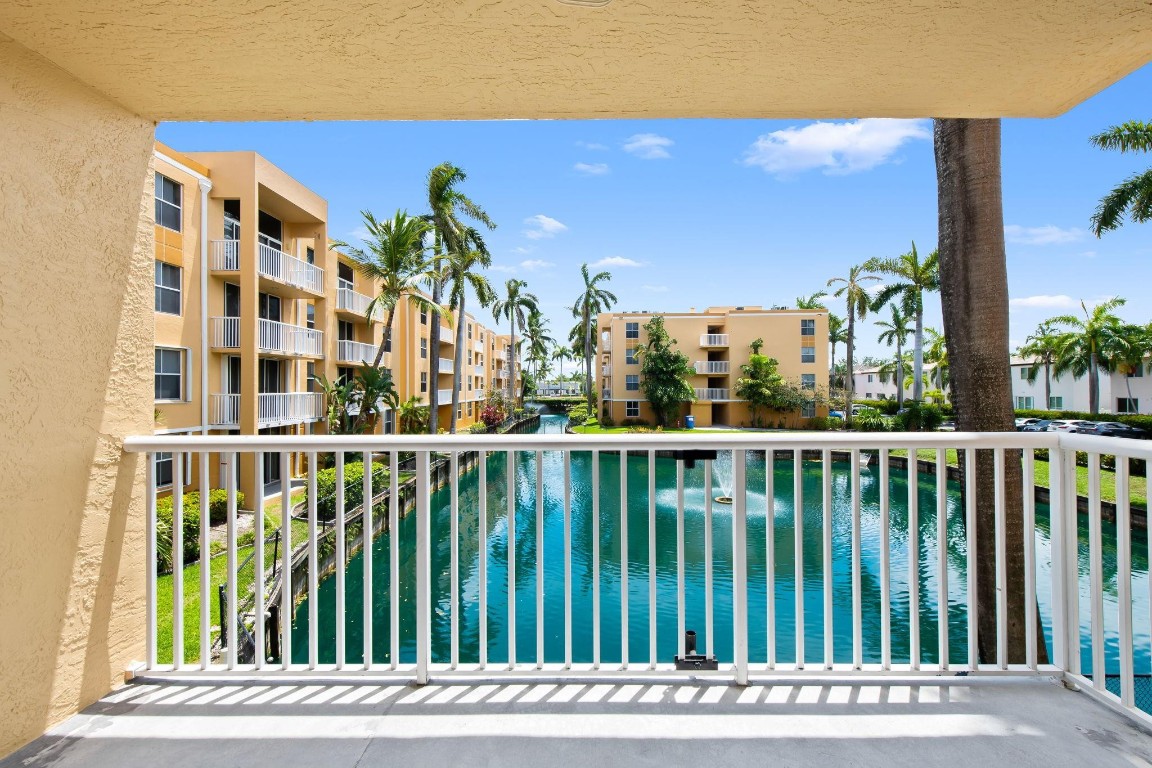 SHERIDAN EAST CONDO - Residential