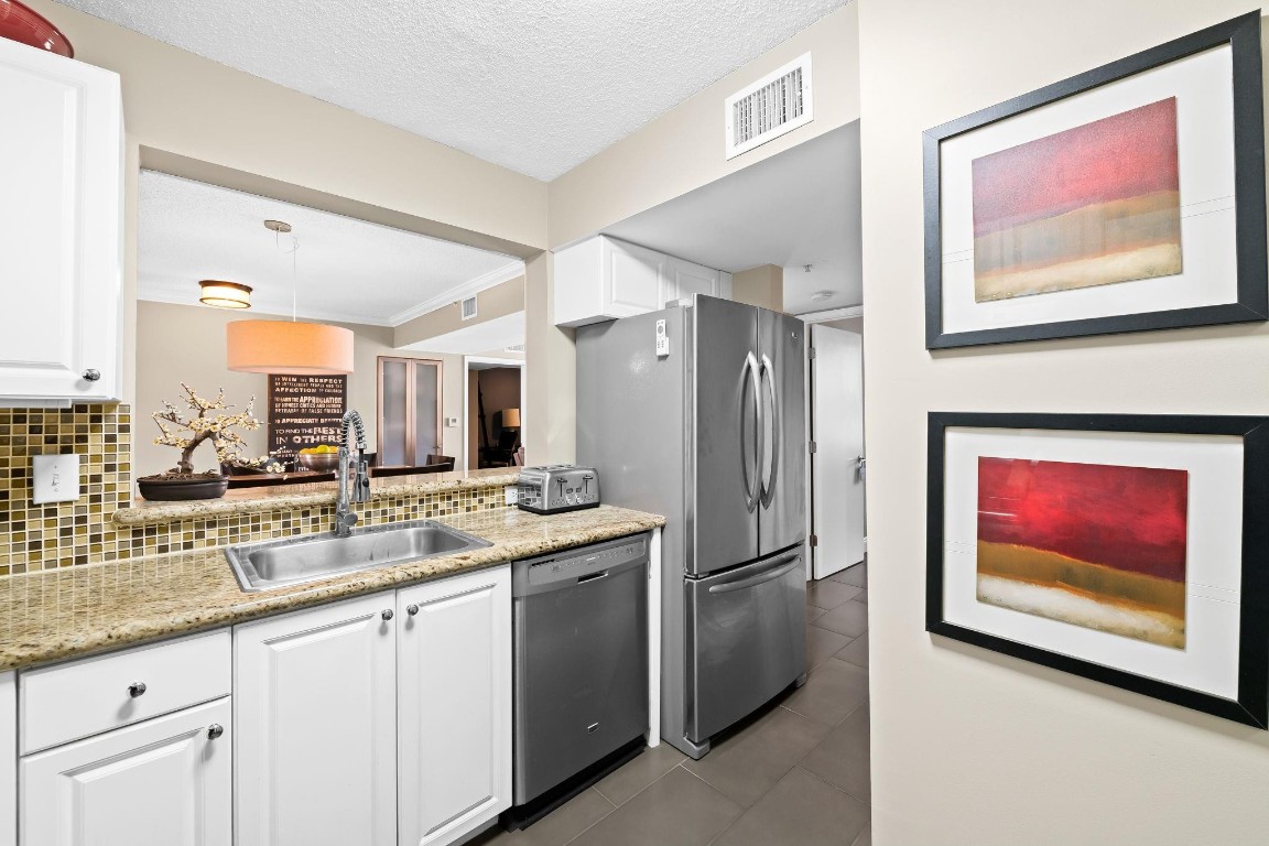 SHERIDAN EAST CONDO - Residential