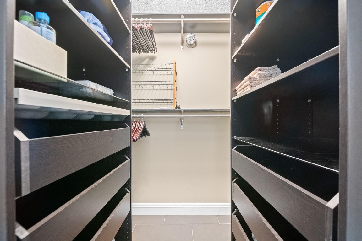 SHERIDAN EAST CONDO - Residential