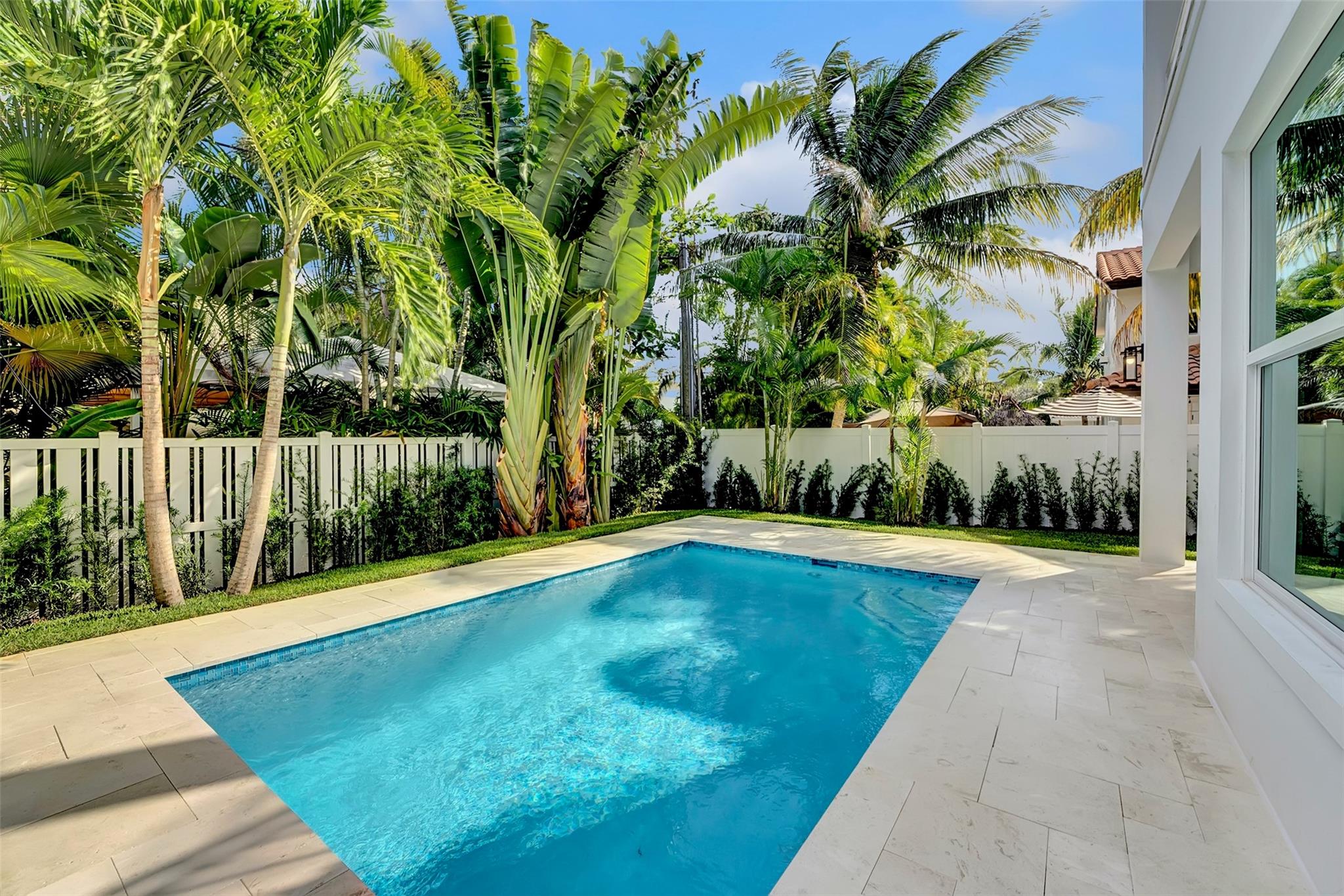 BOCA RATON RIVIERA UNIT D - Residential