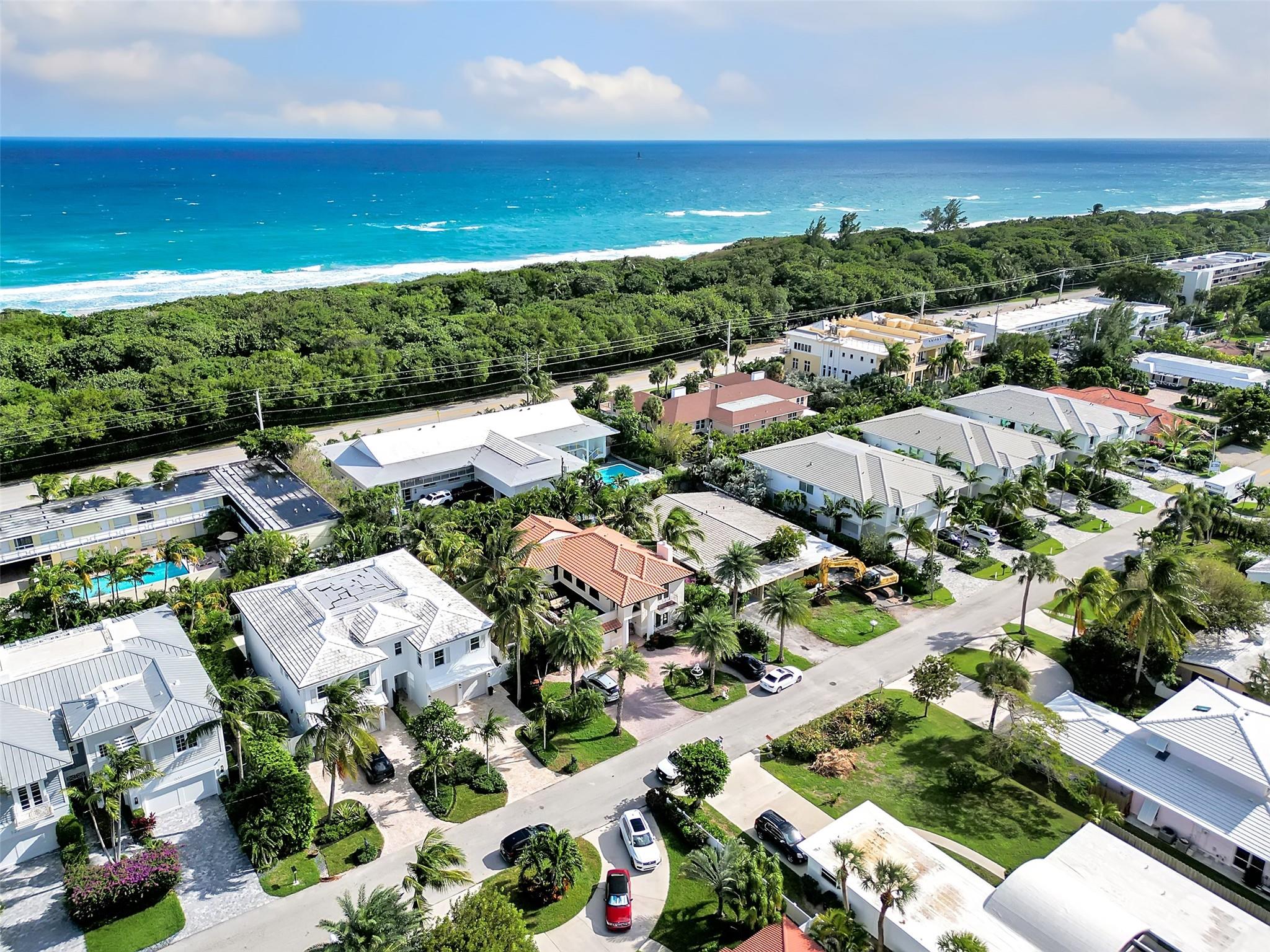 BOCA RATON RIVIERA UNIT D - Residential