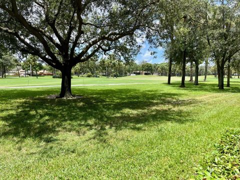 A home in Deerfield Beach