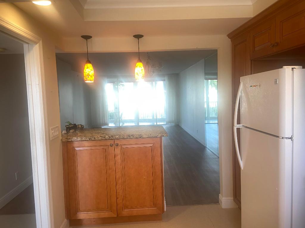 Seagate of Highland Condo - Residential