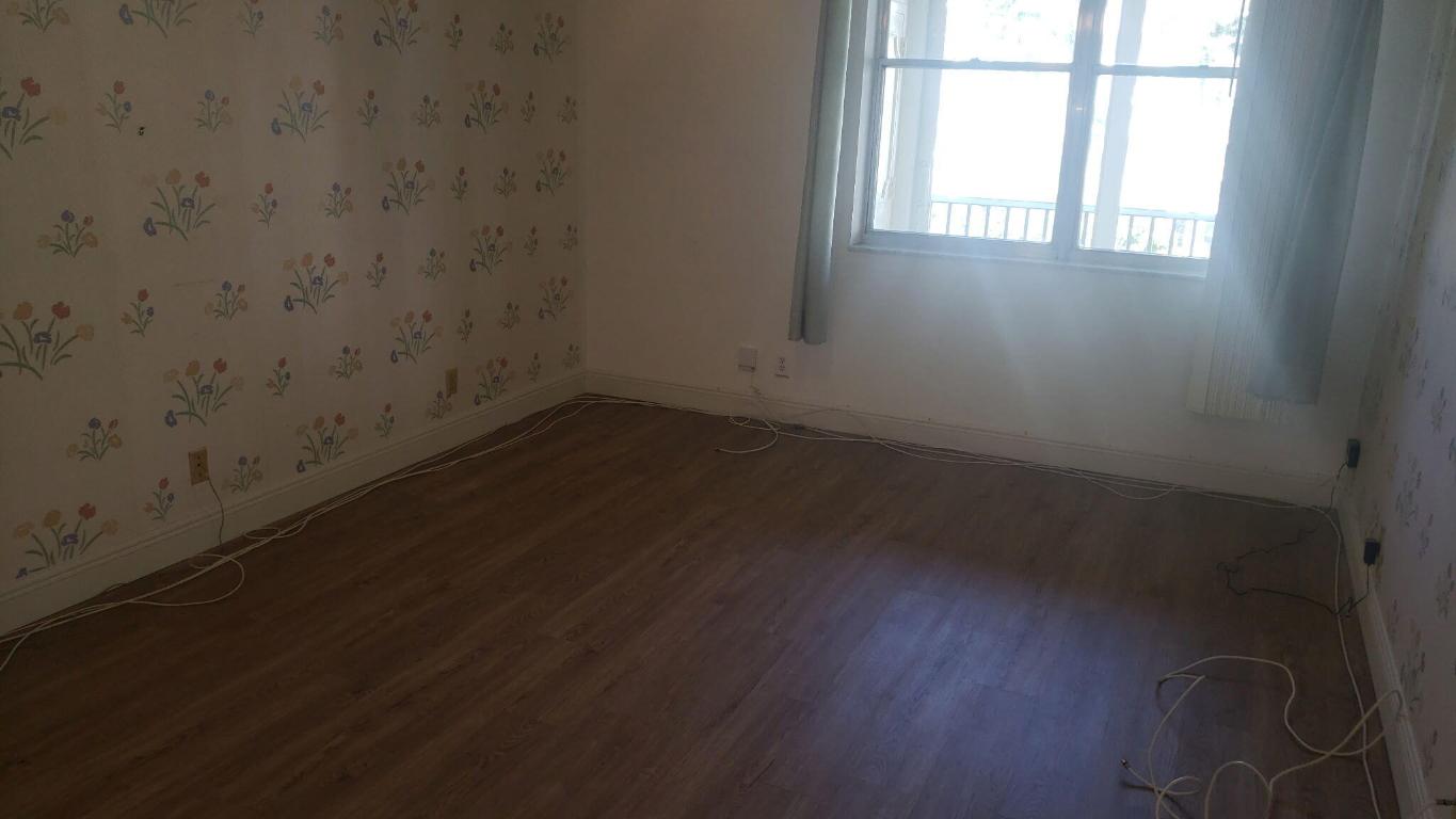 Seagate of Highland Condo - Residential