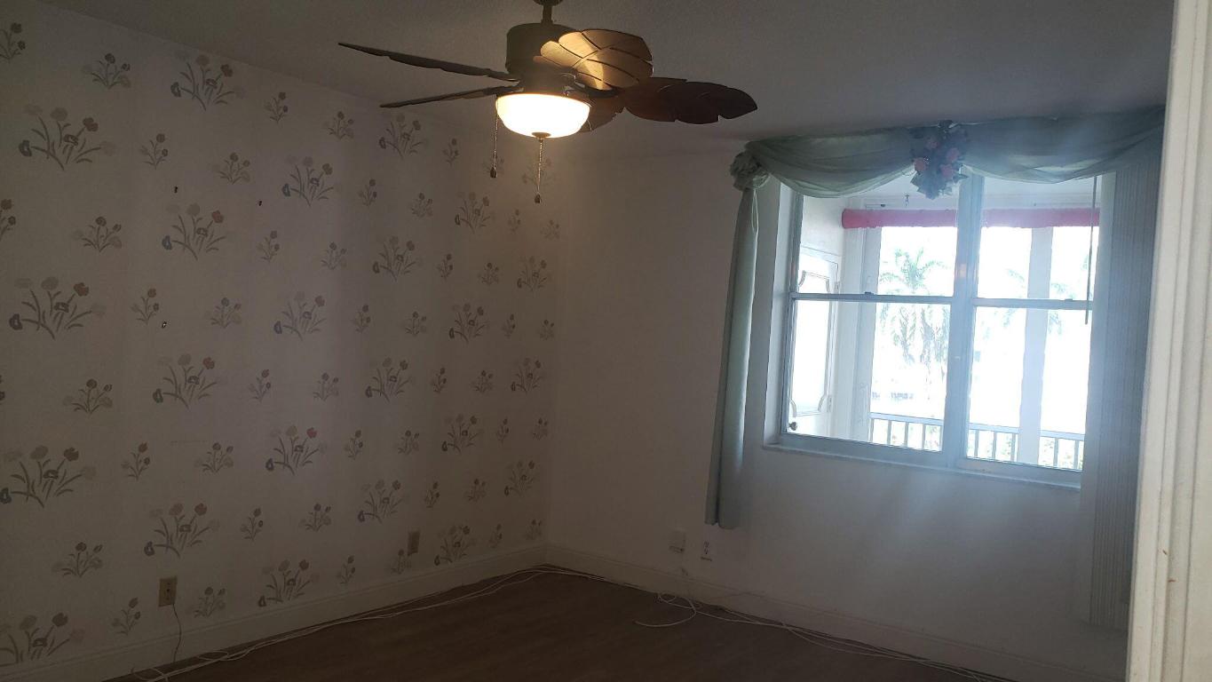 Seagate of Highland Condo - Residential