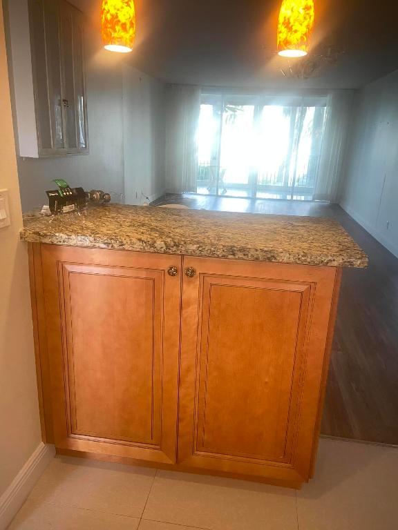 Seagate of Highland Condo - Residential