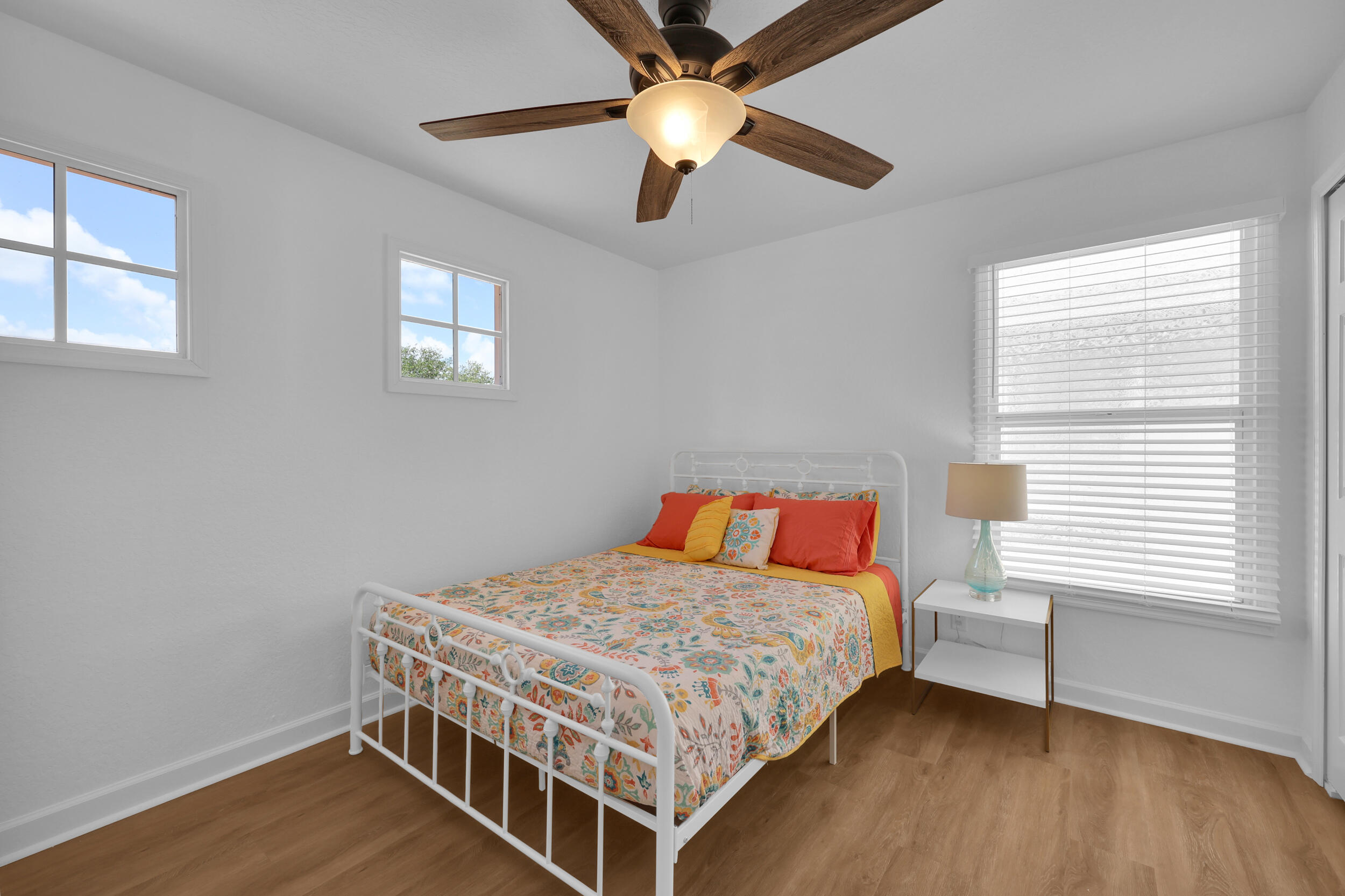 PASTELLE (AKA OAKS) - Residential