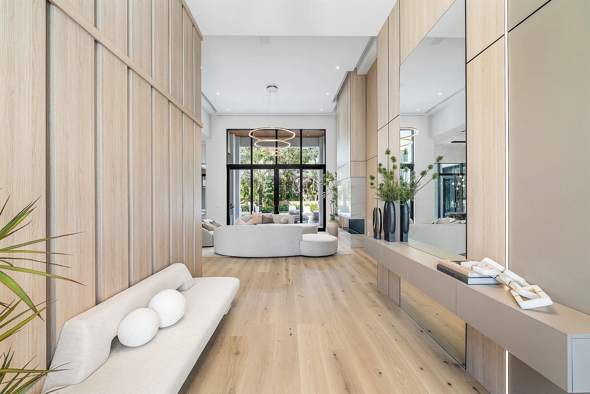 FOXE CHASE - Residential