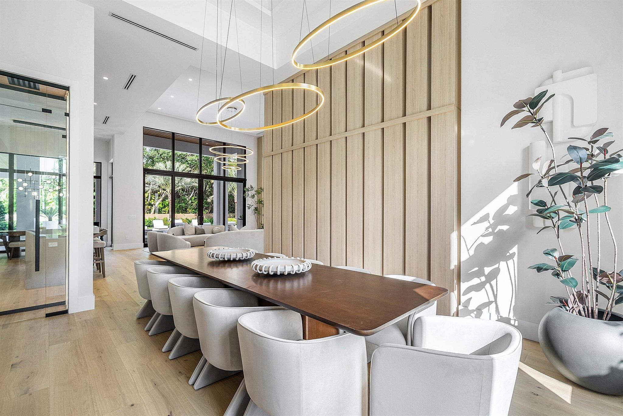 FOXE CHASE - Residential