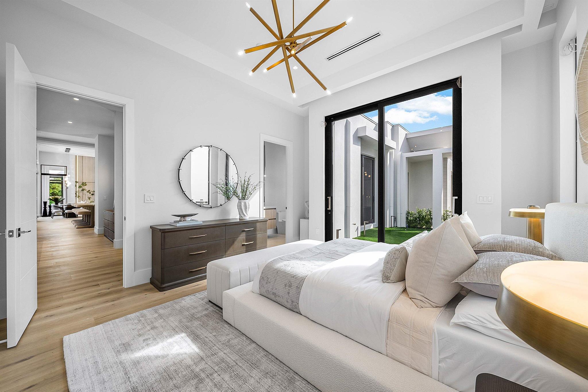 FOXE CHASE - Residential