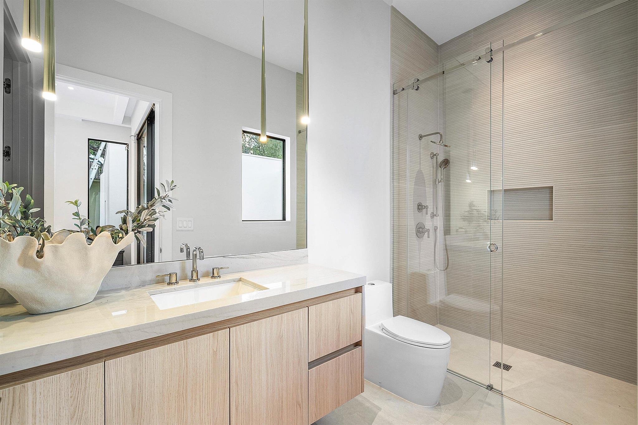 FOXE CHASE - Residential