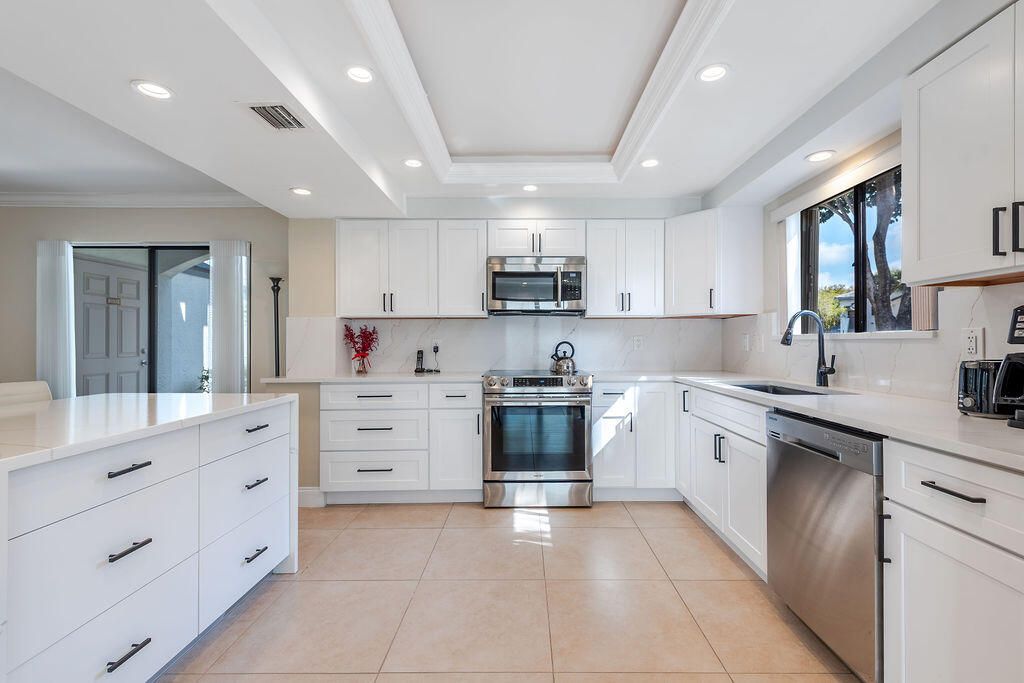 Photo of 15351 Strathearn Drive #10302, Delray Beach, FL 33446 (MLS # R11166253)