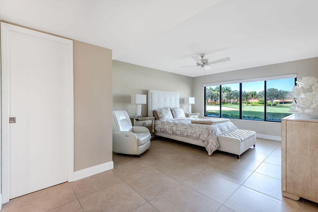 GLENEAGLES CONDO V - Residential