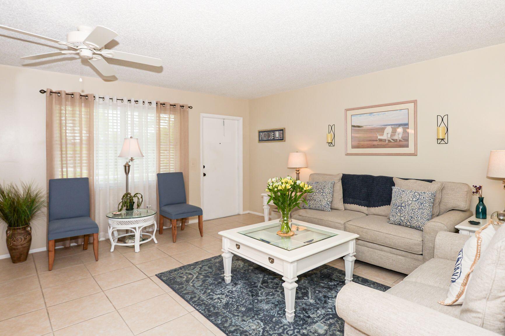 1225 NW 21 Street 1114