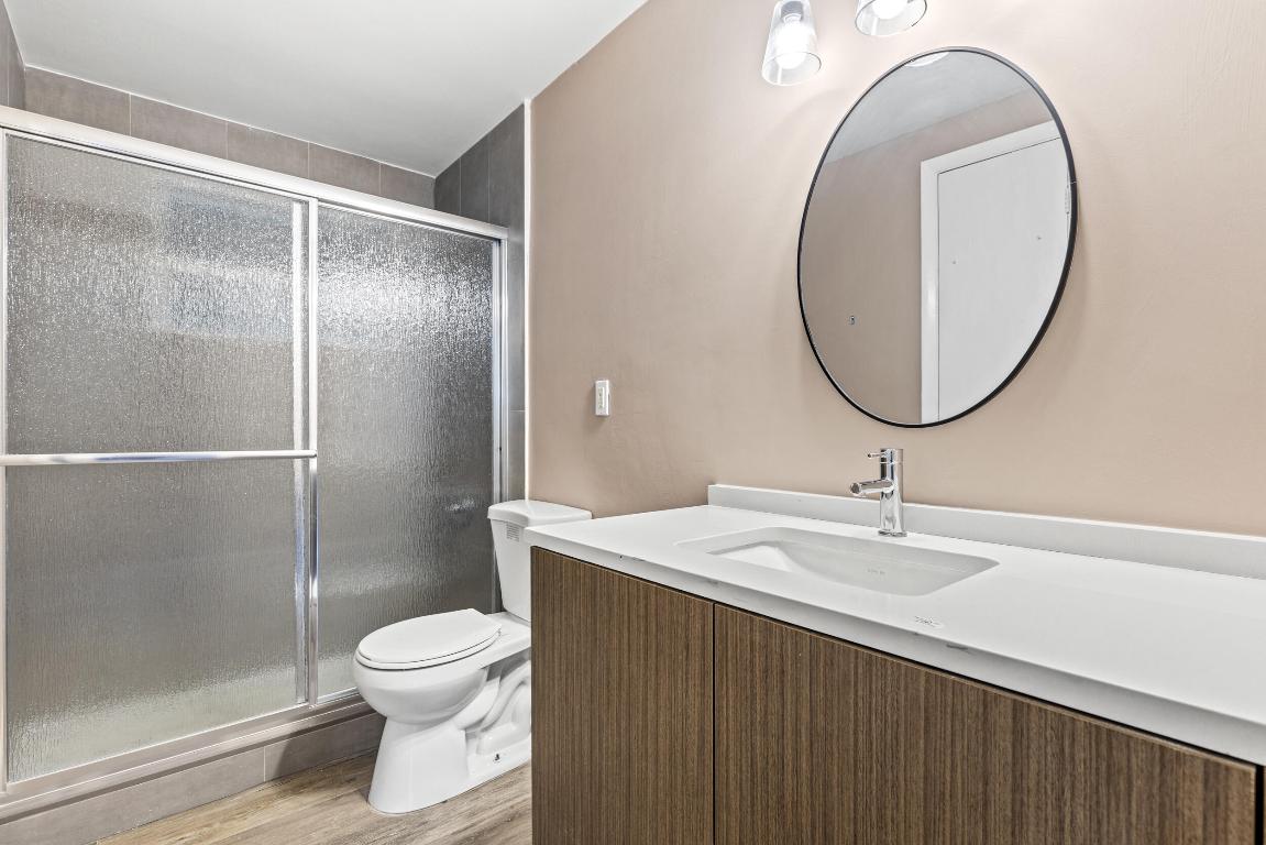 NORTHWOOD ADD IN PB 8 PGS 47 & 62, PB 9 PGS 30 & 4 - Residential