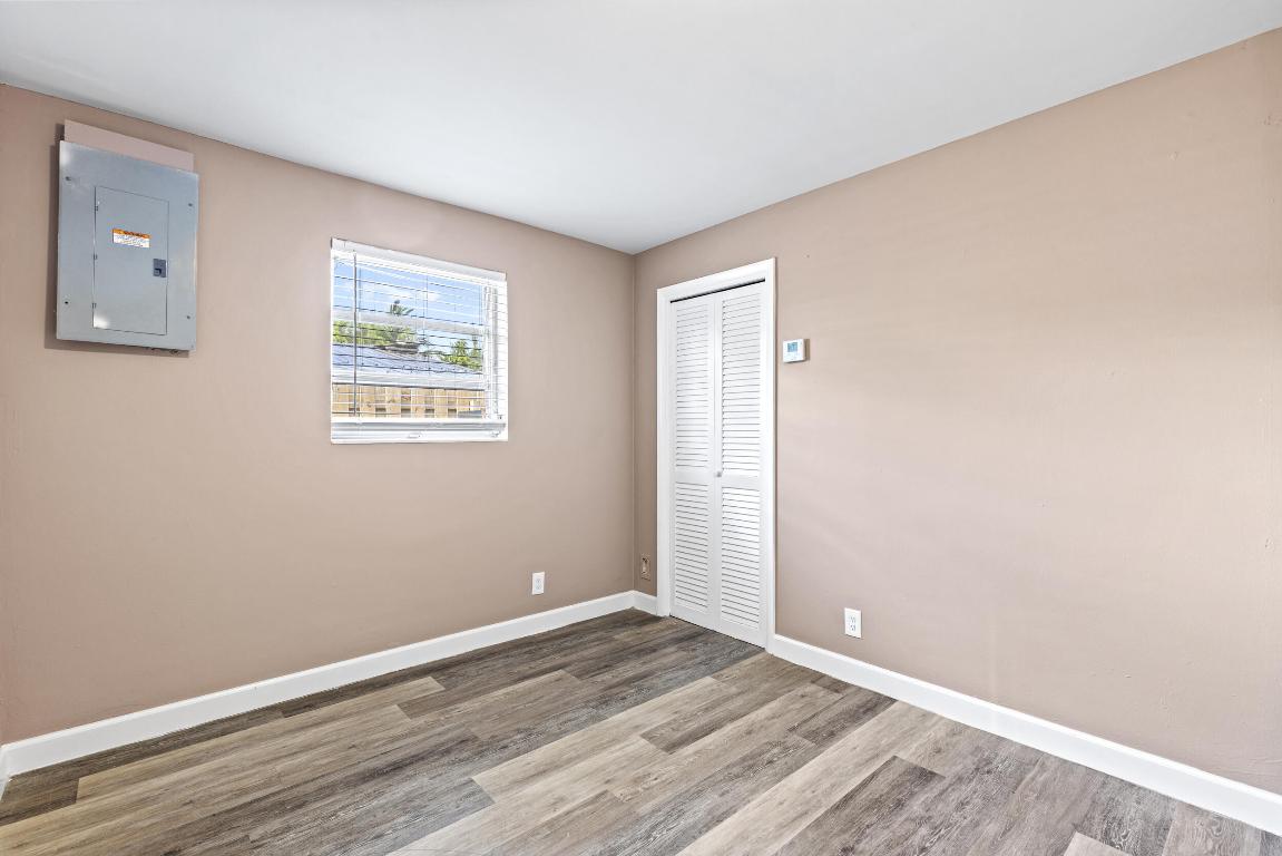 NORTHWOOD ADD IN PB 8 PGS 47 & 62, PB 9 PGS 30 & 4 - Residential