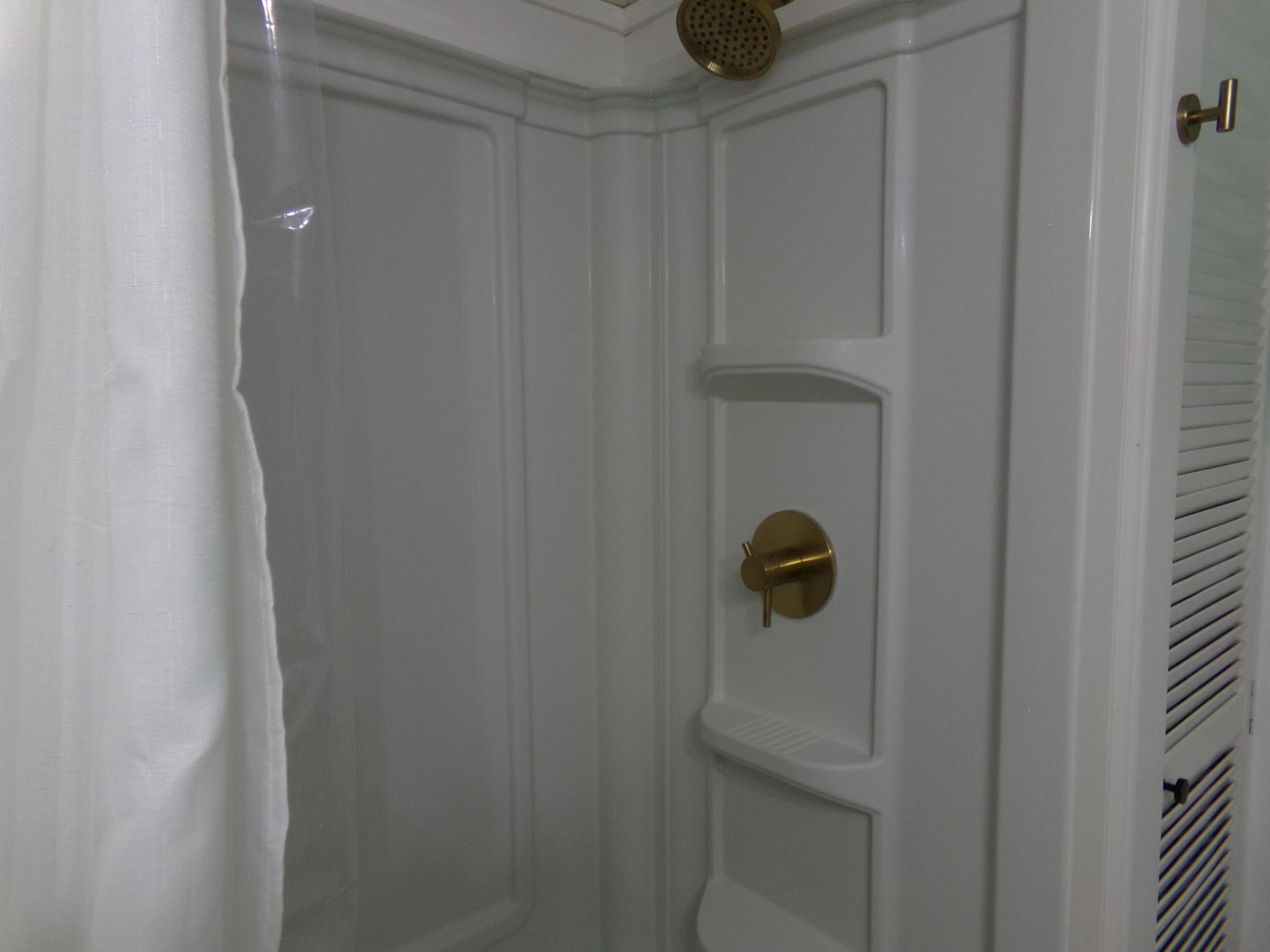 JAMAICA BAY MOBILE HOME CO OP - Residential