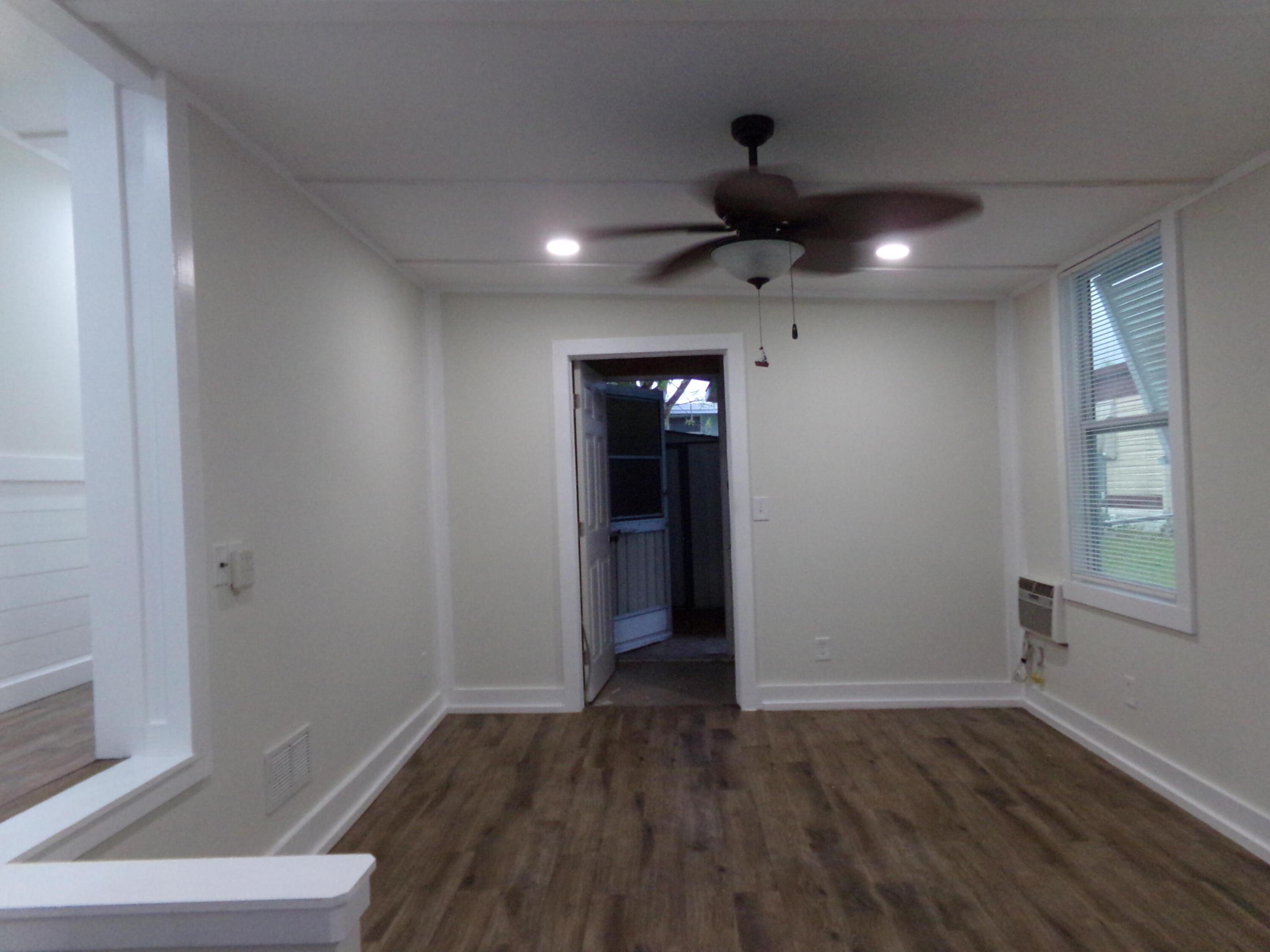 JAMAICA BAY MOBILE HOME CO OP - Residential