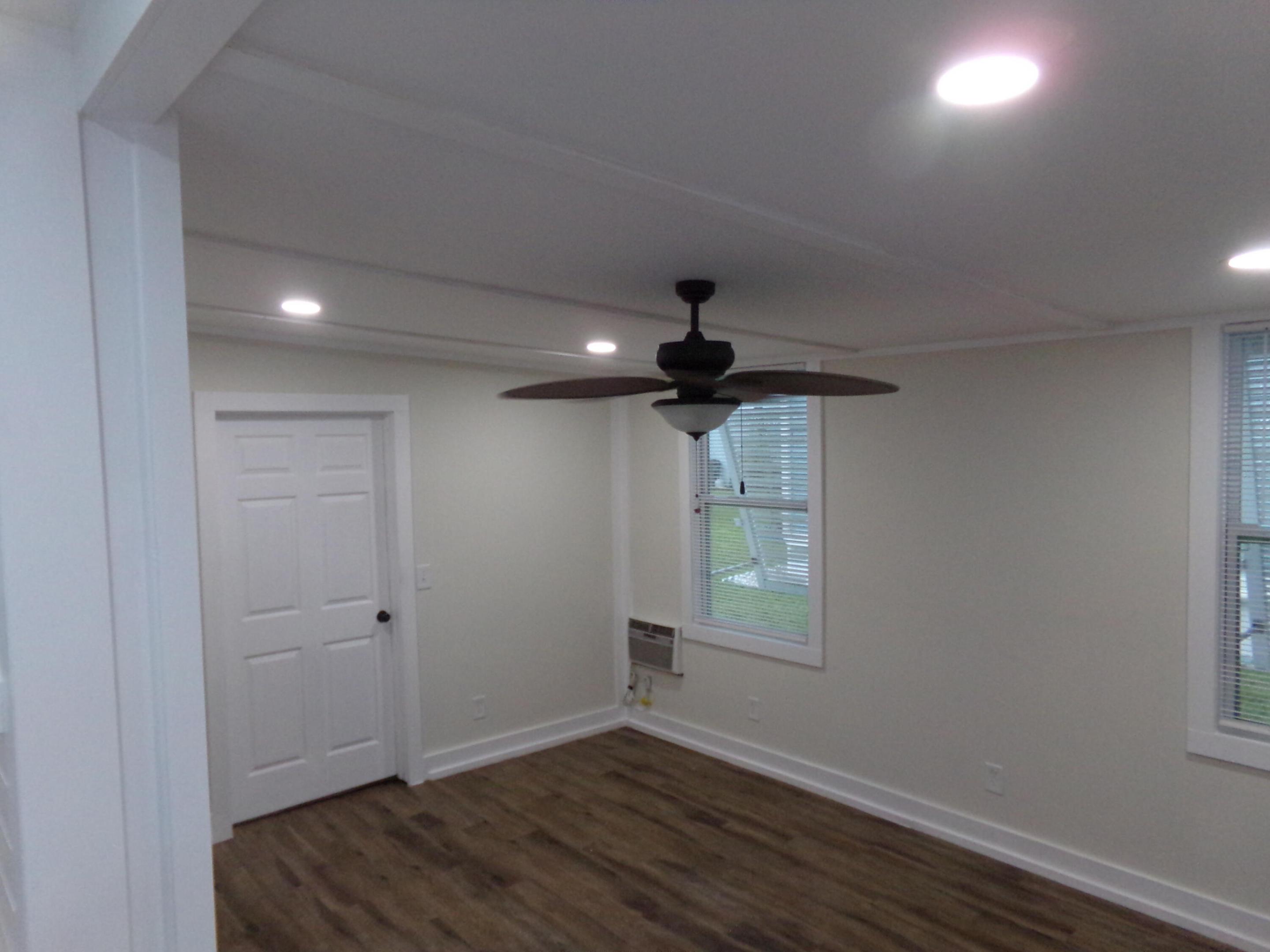 JAMAICA BAY MOBILE HOME CO OP - Residential