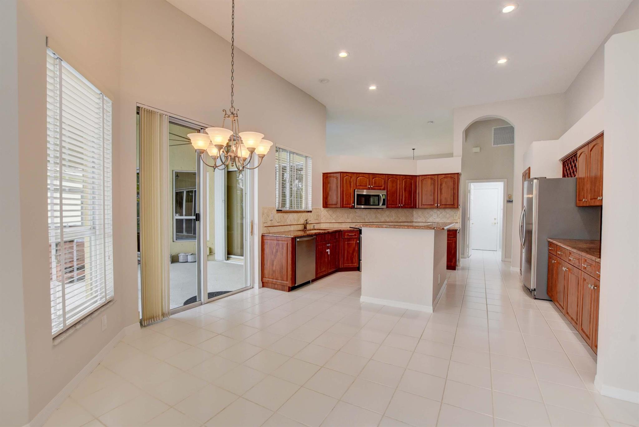 LEXINGTON HOMES ESTATES - Residential Lease